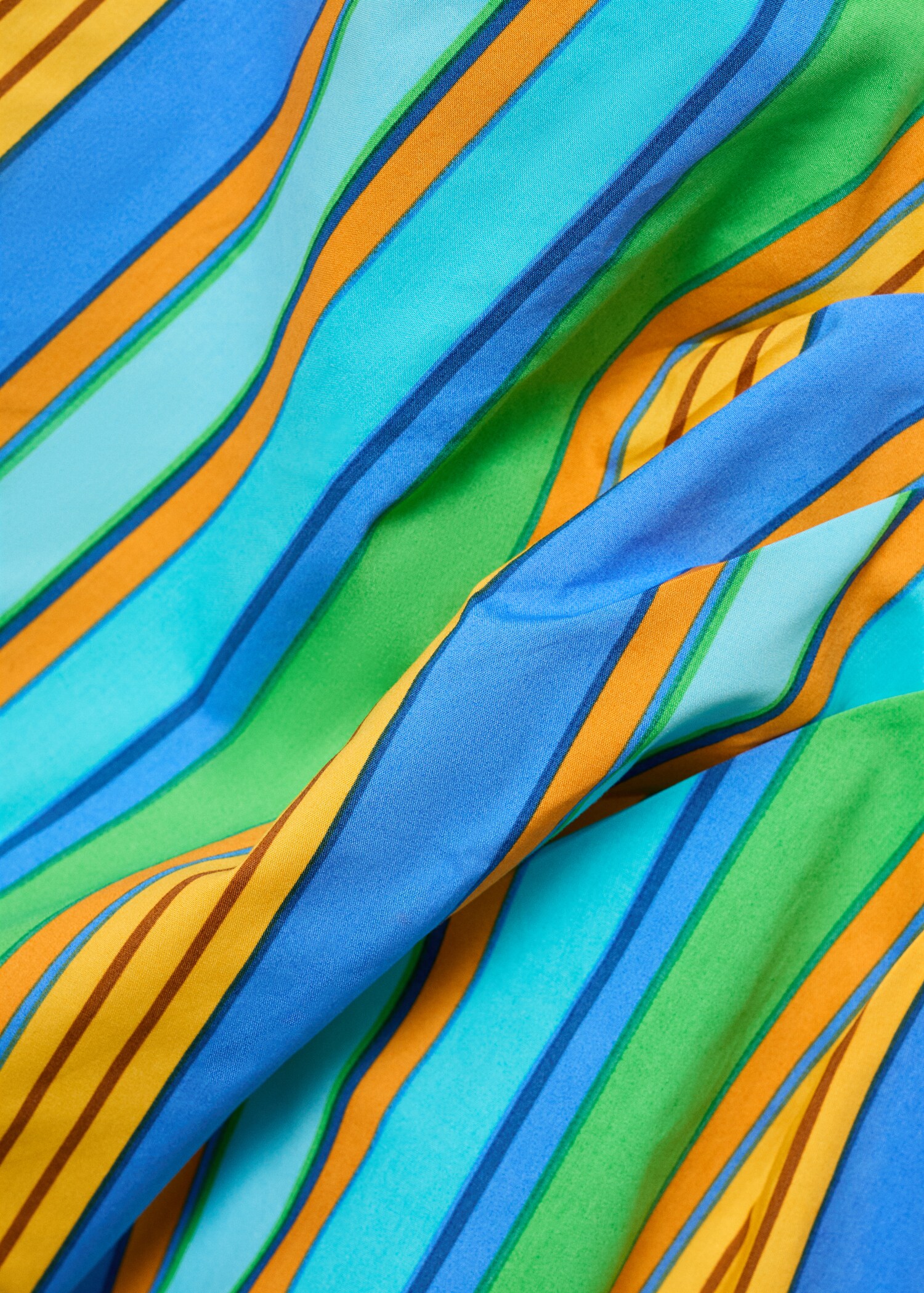 Halter dress with striped print - Details of the article 8