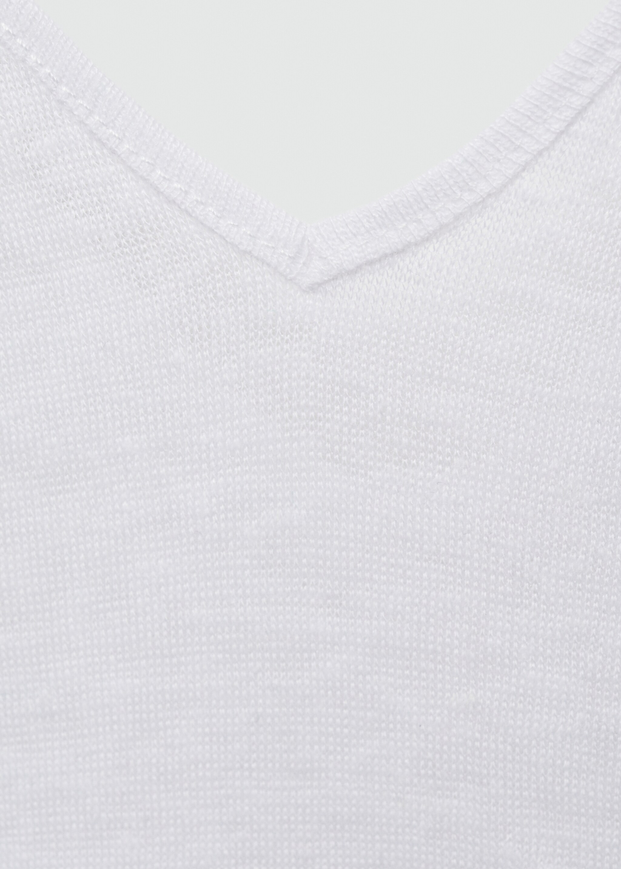 Linen top with knotted straps - Details of the article 0