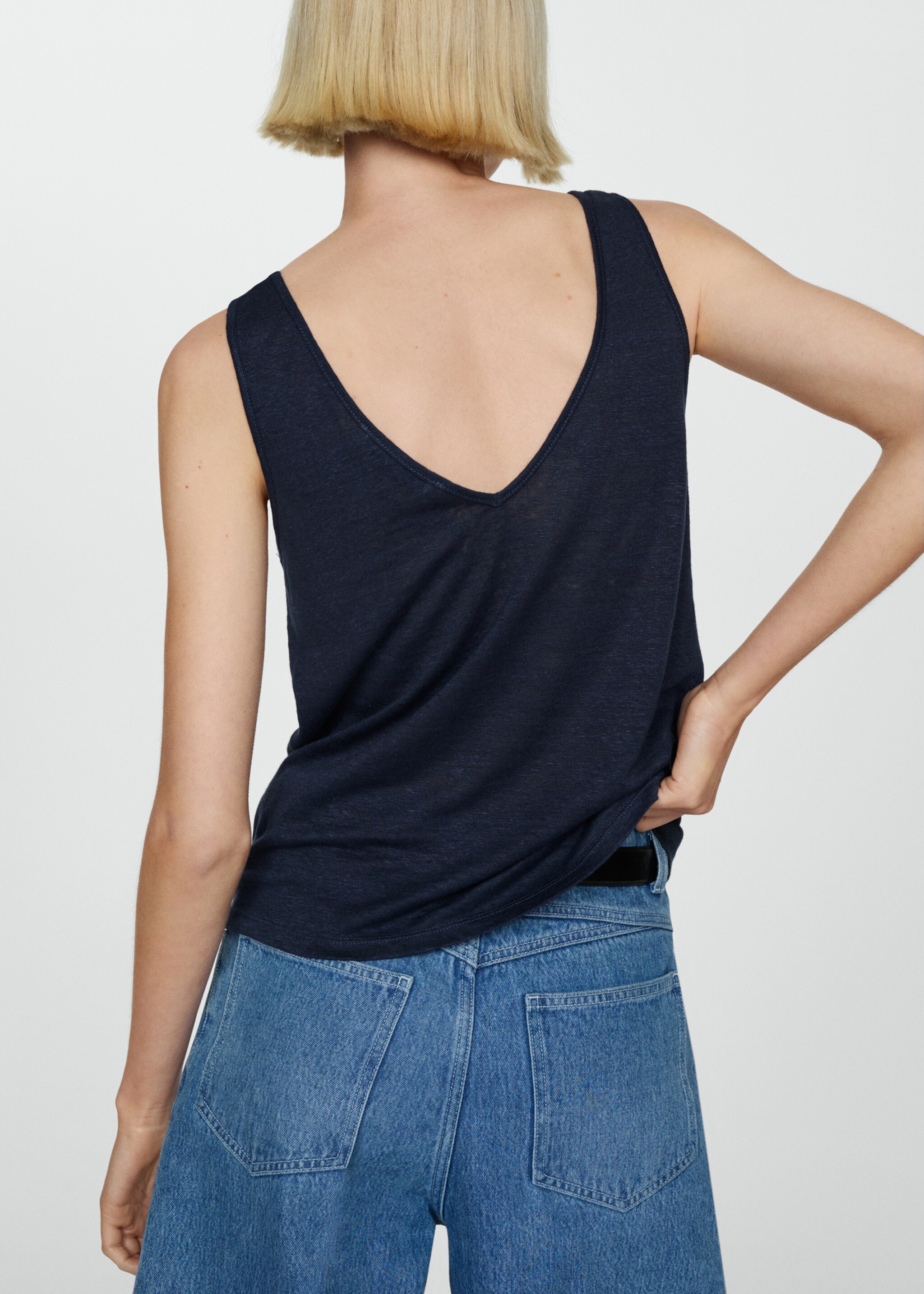 Linen top with knotted straps - Reverse of the article, Dark Navy. Ref: 77030360-00.