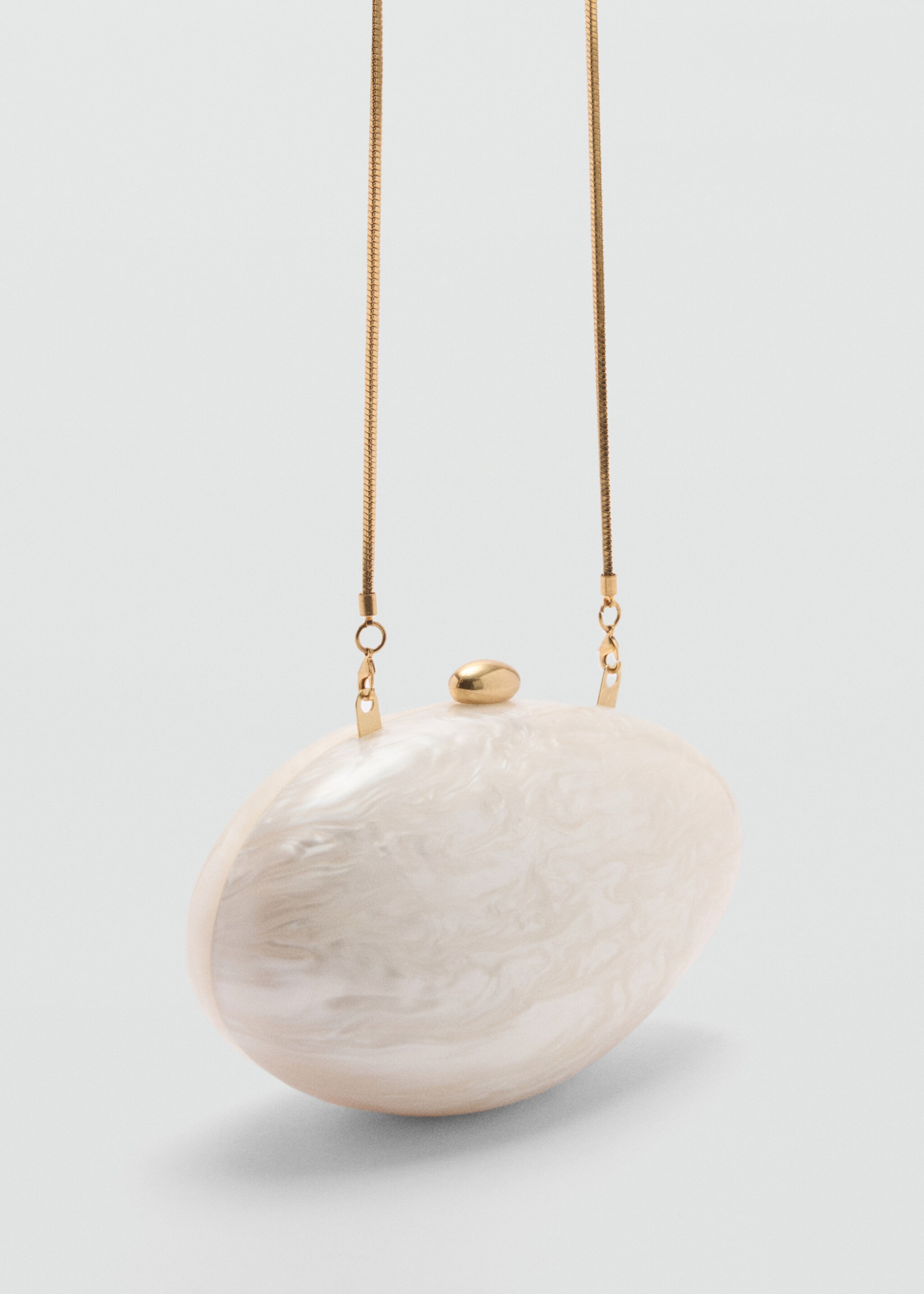 Pearl-effect clutch bag - Medium plane, Ivory White. Ref: 77030373-00.