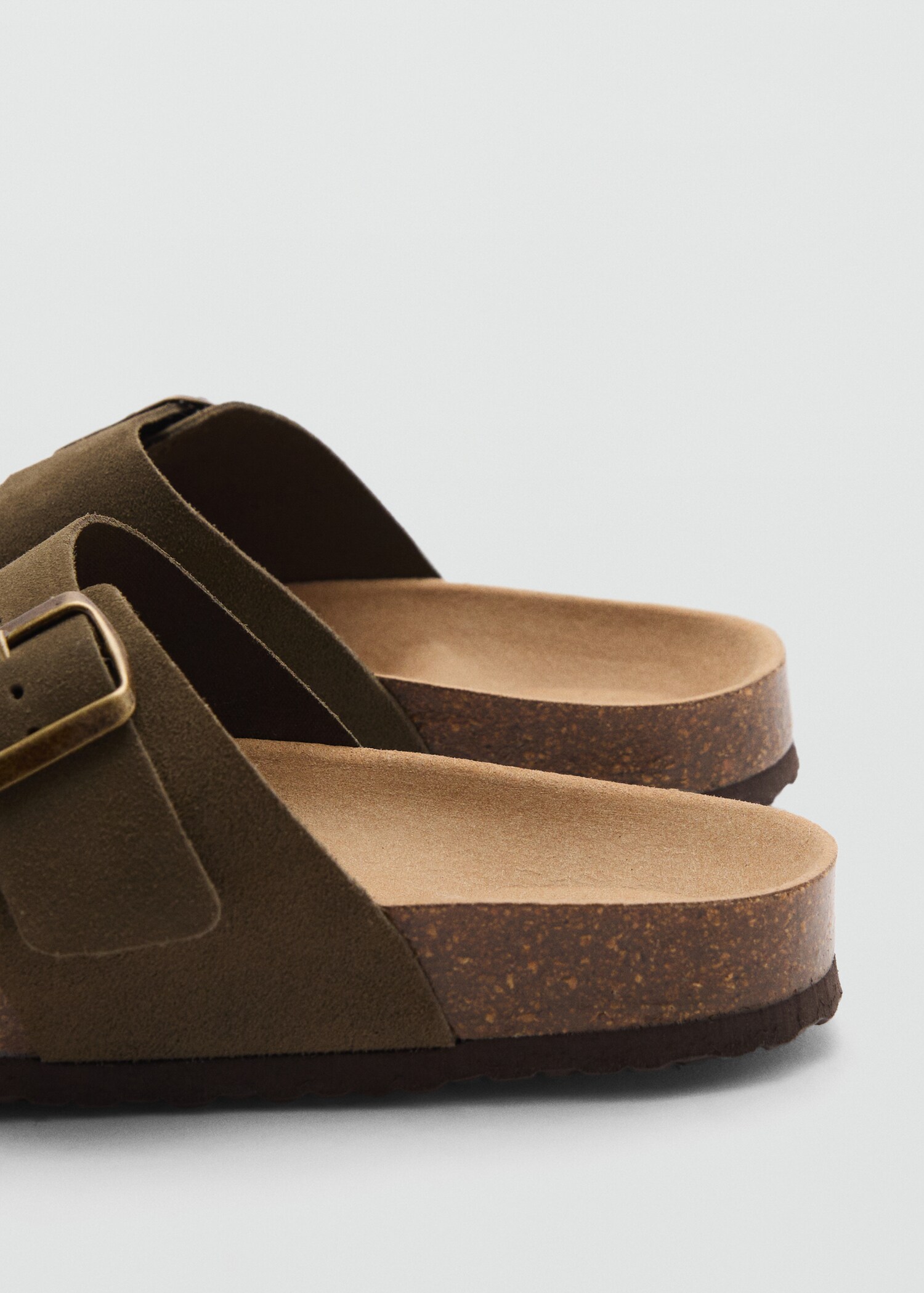 Split leather sandals with buckle - Details of the article 3