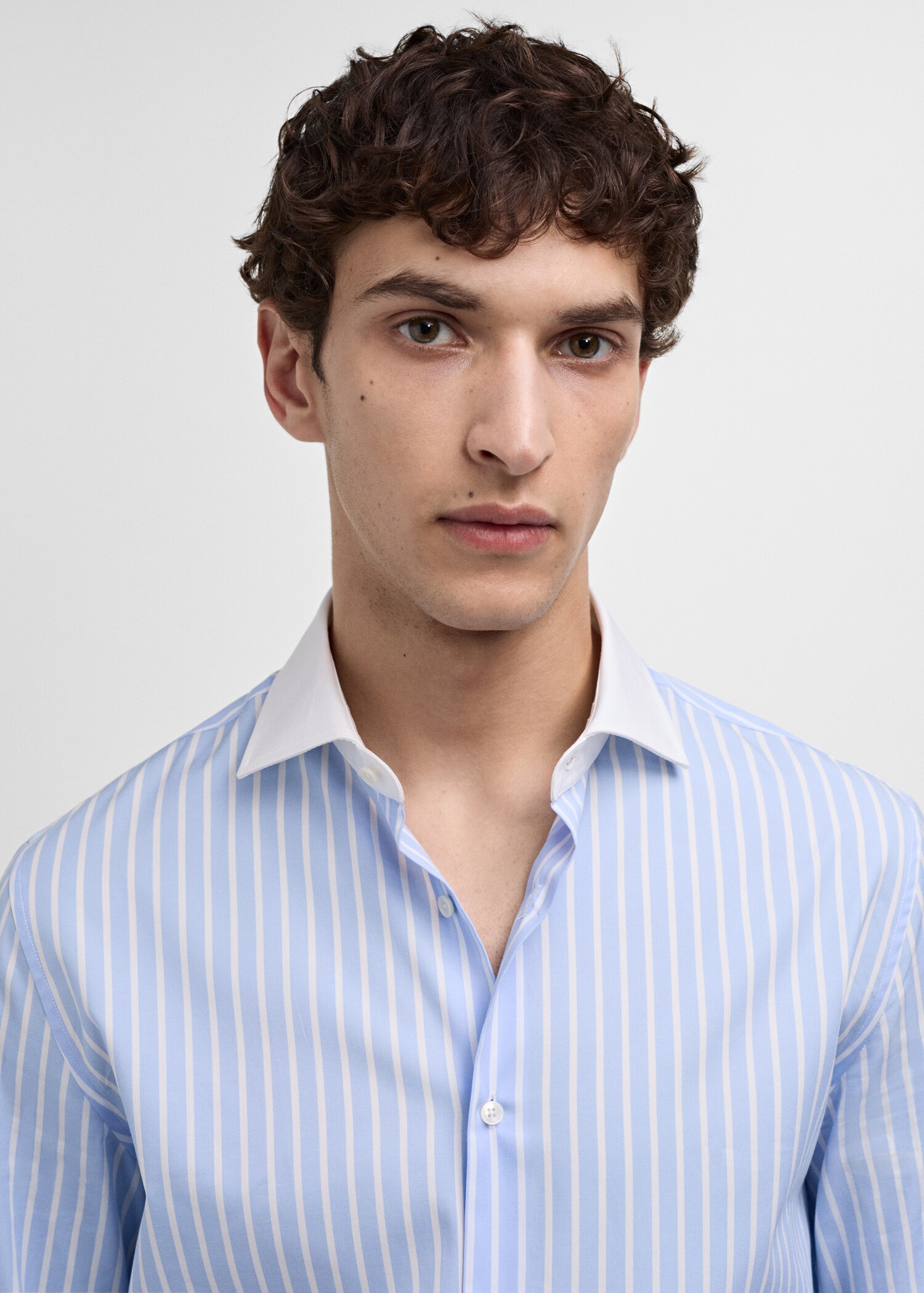 Striped-print slim-fit suit shirt - Details of the article 1