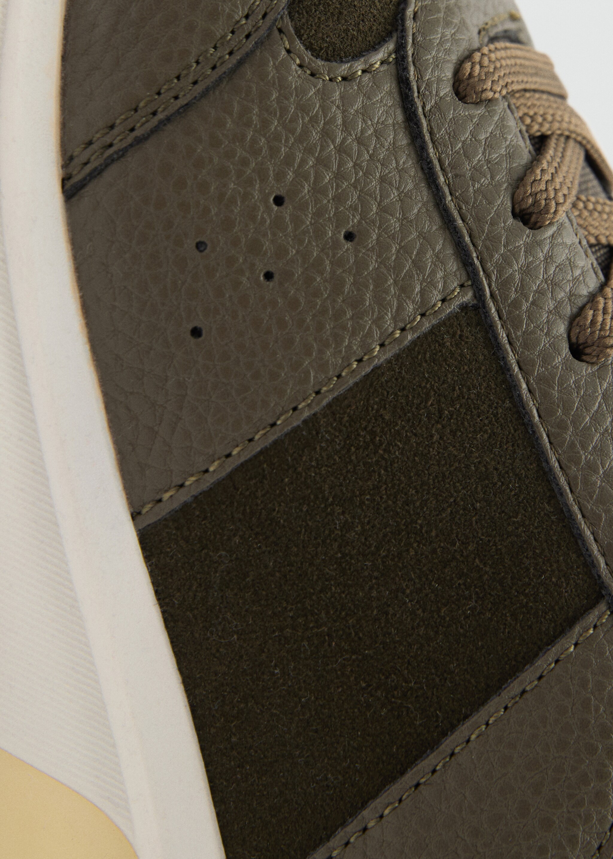 Kombinierte Leder-Sneakers - Detail des Artikels 2