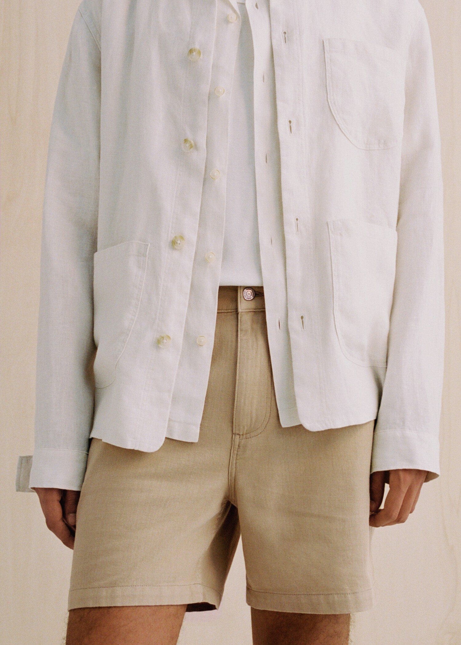 Pockets cotton Bermuda shorts - Details of the article 5