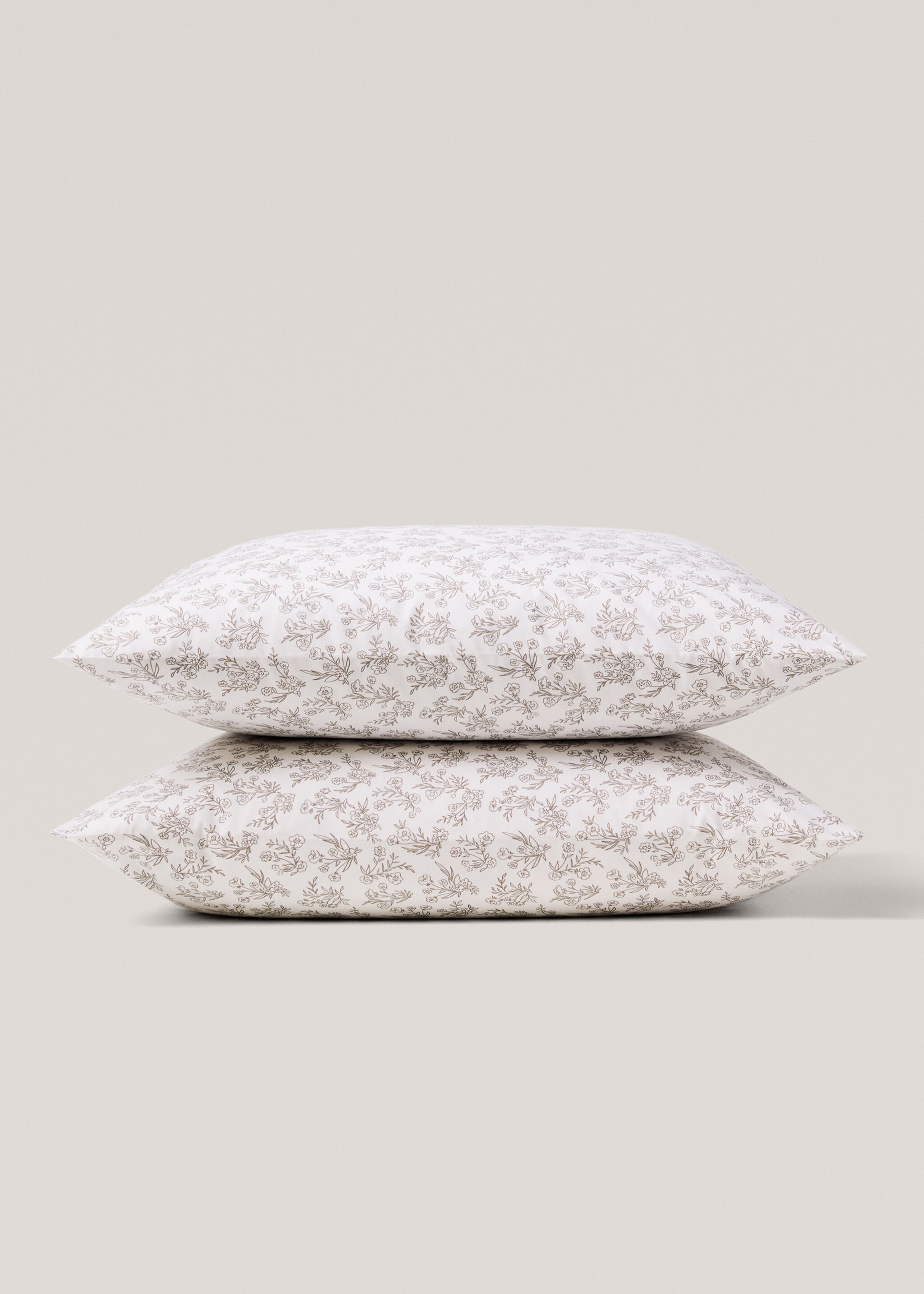 Kopfkissenbezug aus Baumwolle mit Blumendesign 60 x 60 cm - Detail des Artikels 3, Mittelgrau. Ref: 77030605-00.