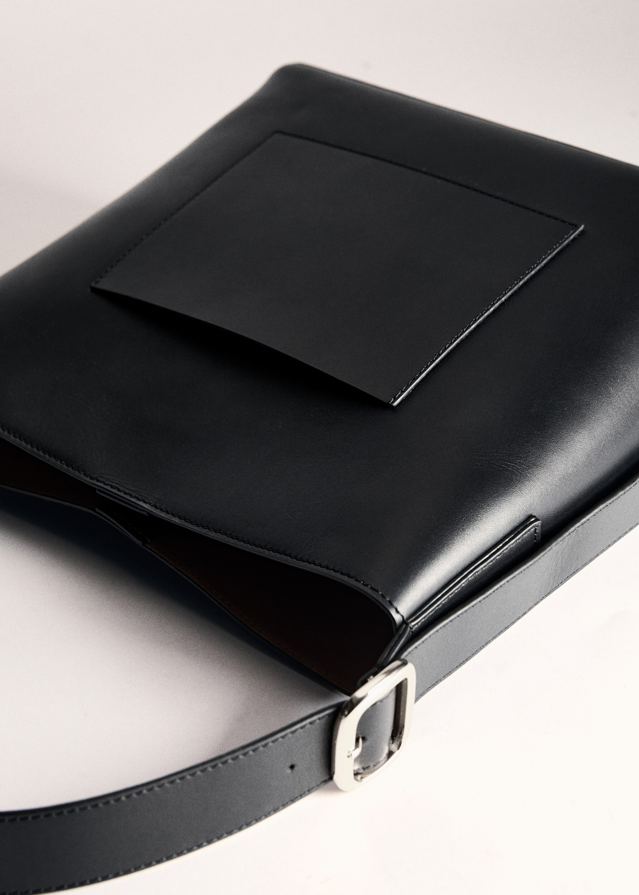 Leather shopper bag - Details of the article 5, Black. Ref: 77030613-00.