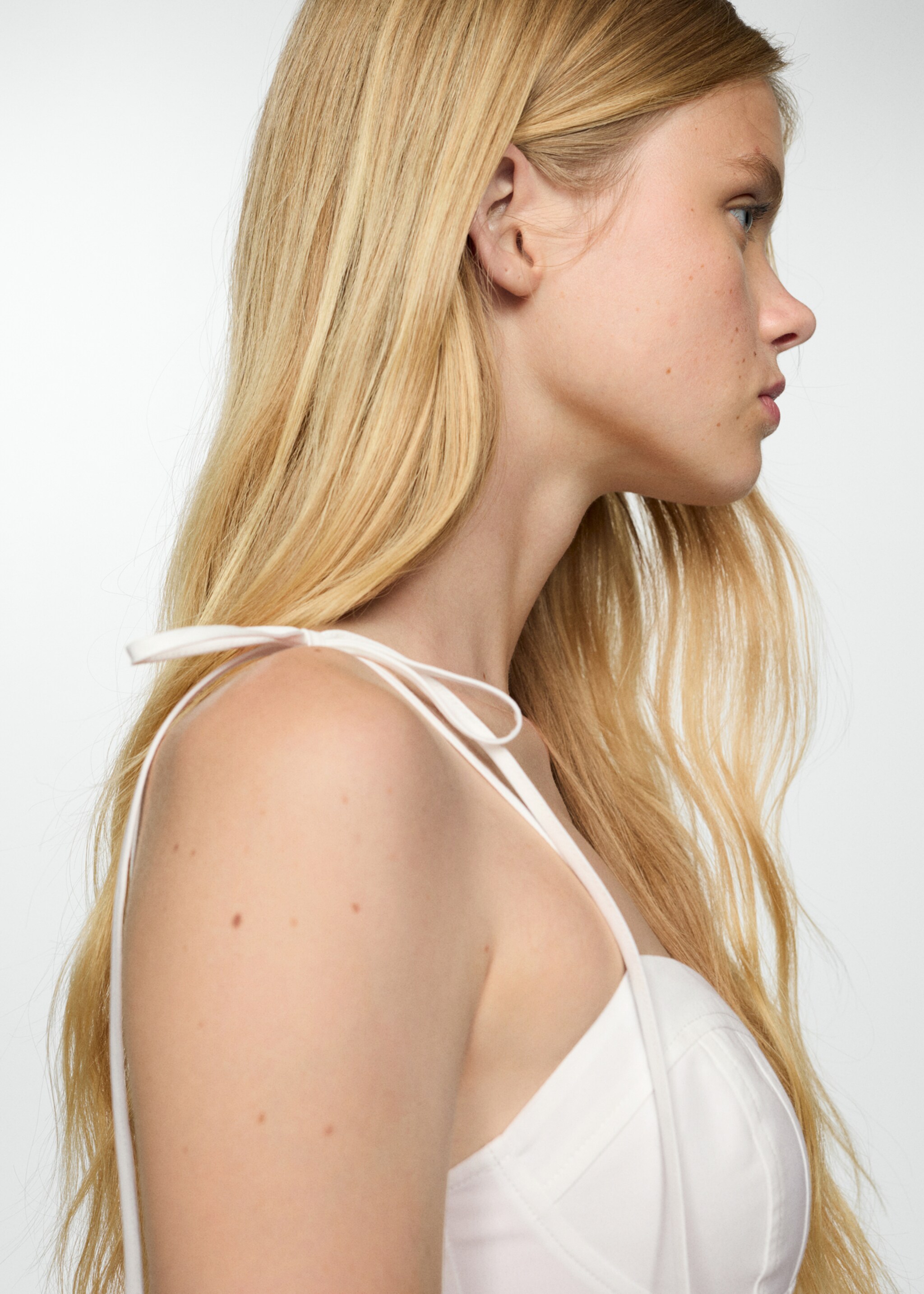 Top crop with bows - Details of the article 1