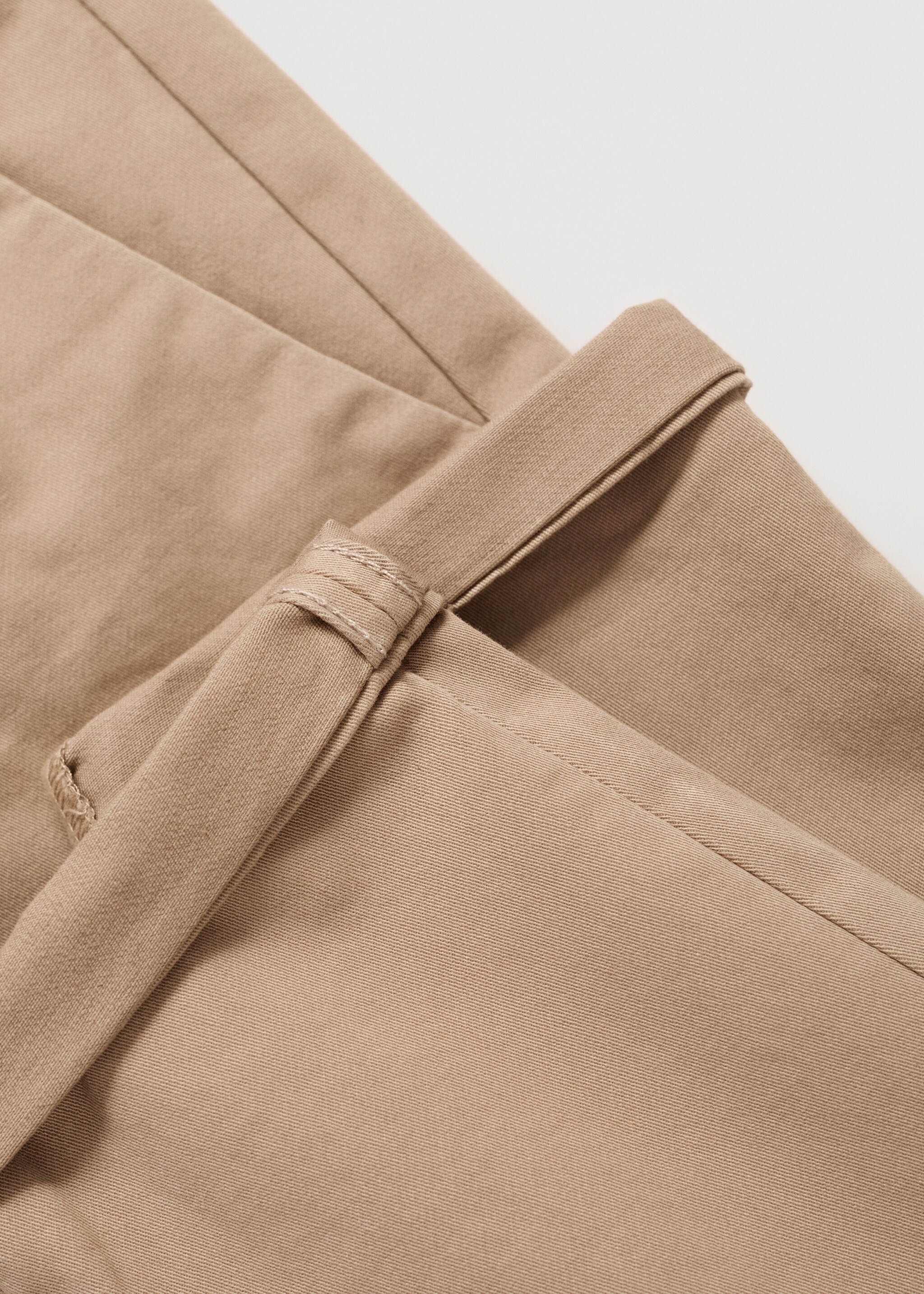 Cotton chinos - Details of the article 0, Beige. Ref: 77031011-00.