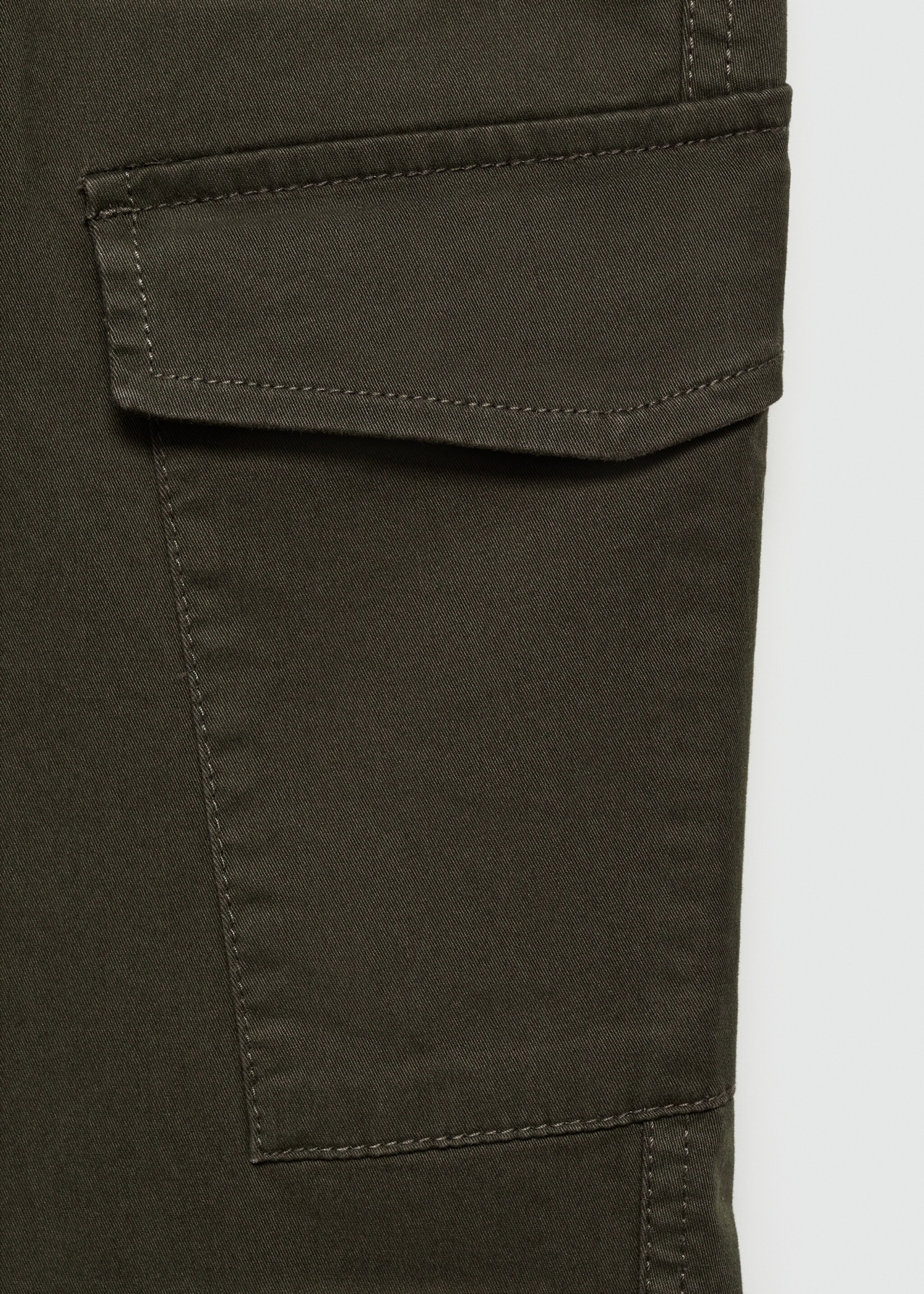 Pantalón cargo algodón - Detalle del artículo 8, Verde medio. Ref: 77031509-00.