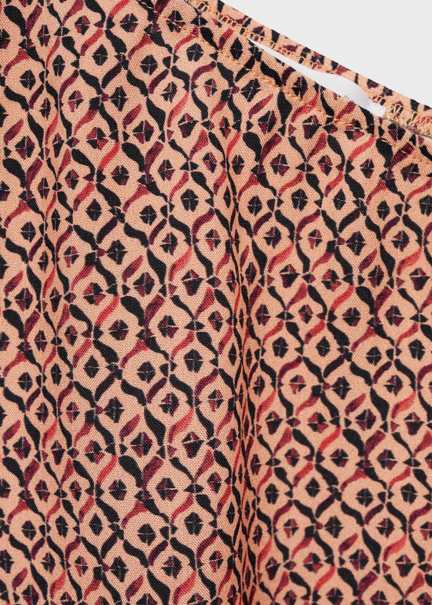 Blusa assimétrica estampada - Pormenor do artigo 8