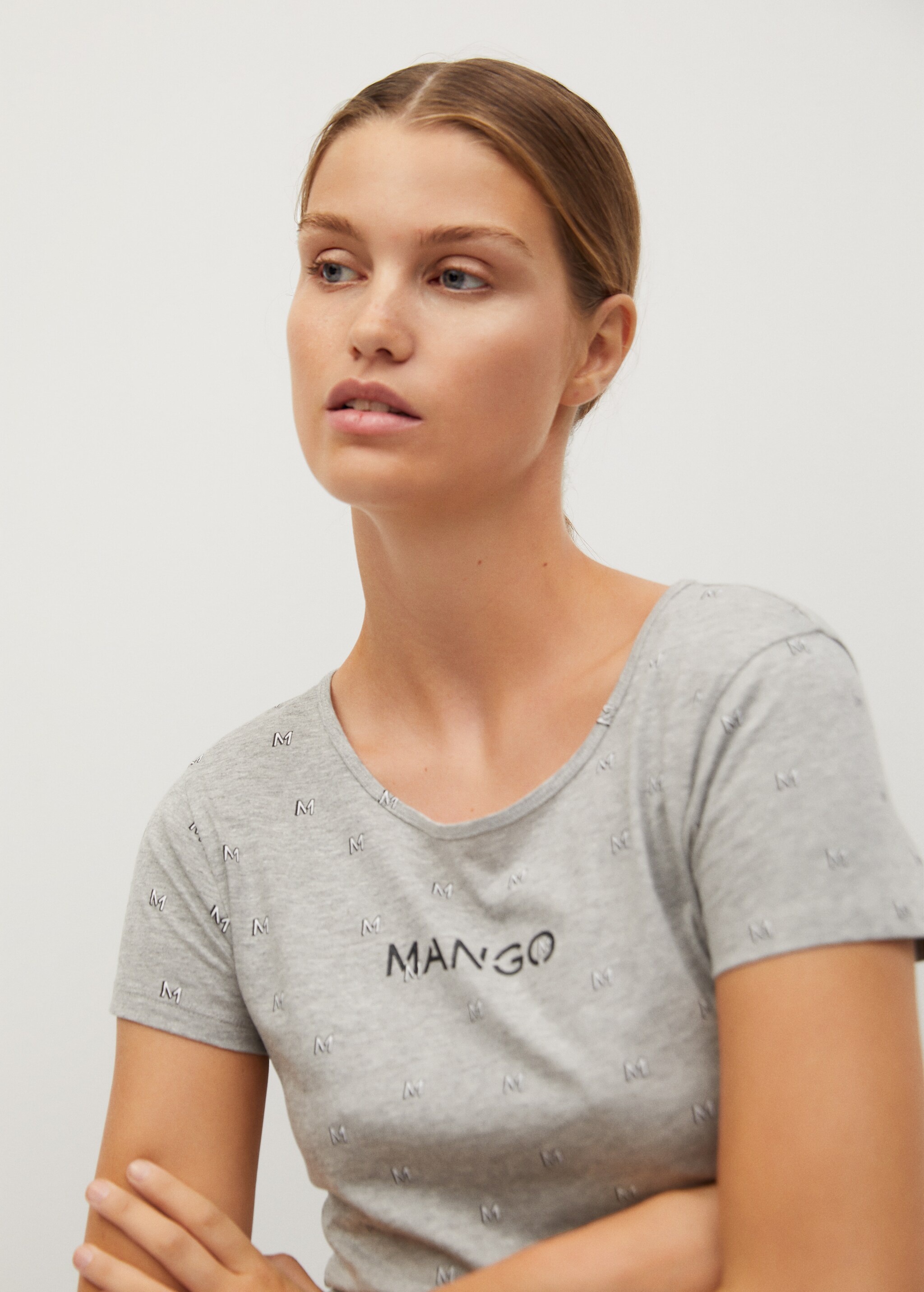 Camiseta logo estampada - Plano medio