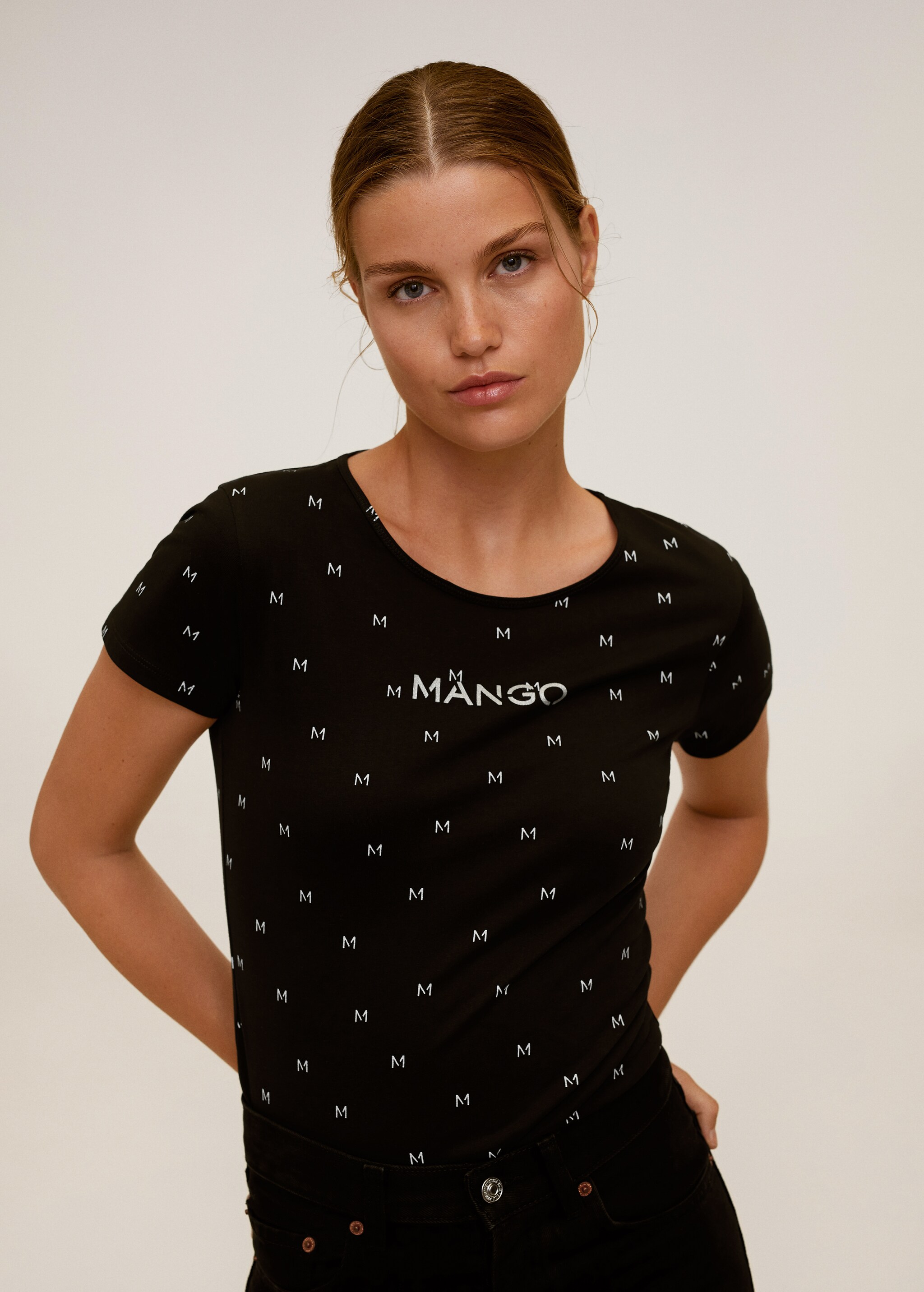 Camiseta logo estampada - Plano medio