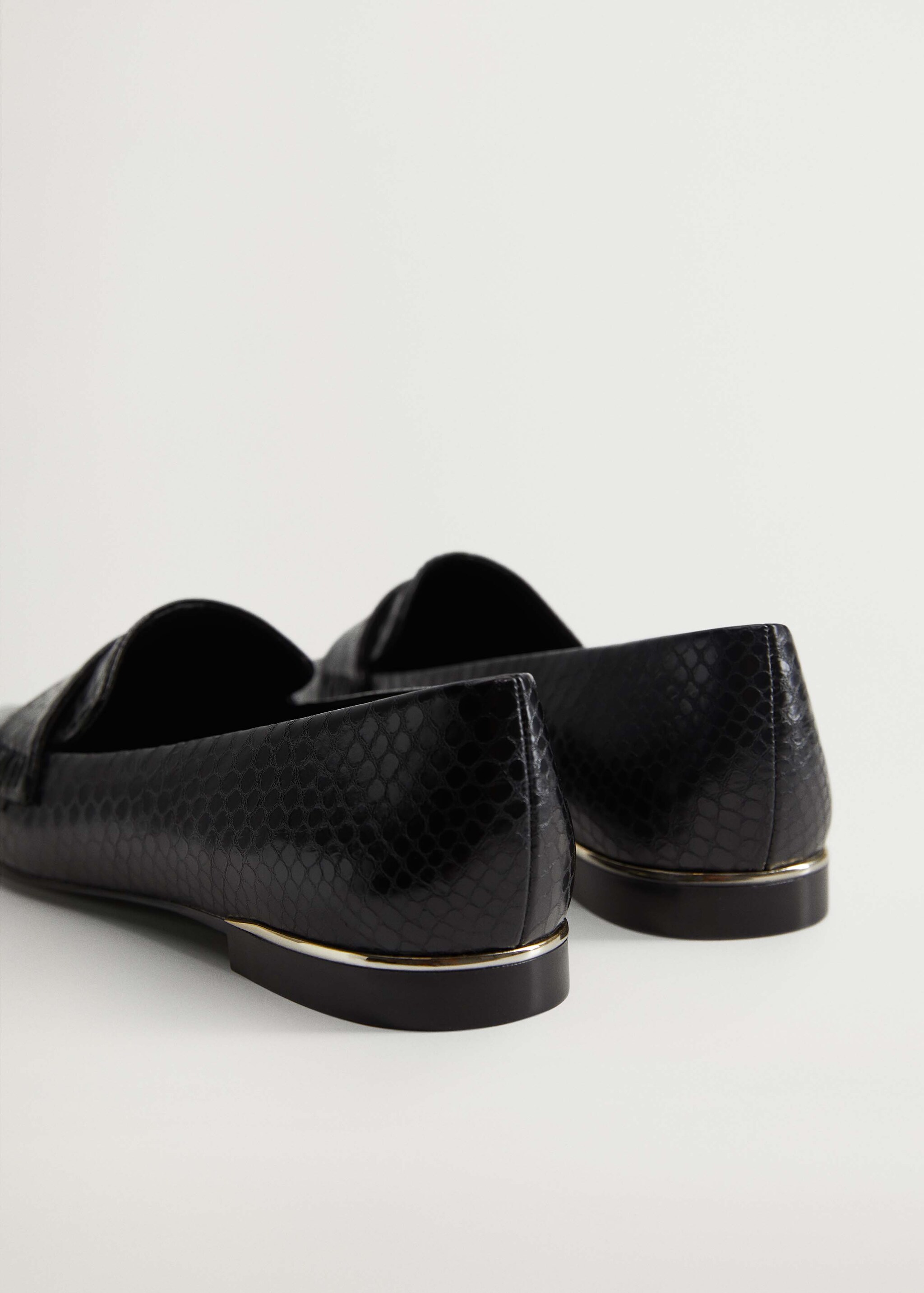 Snake-effect loafers - Details of the article 2