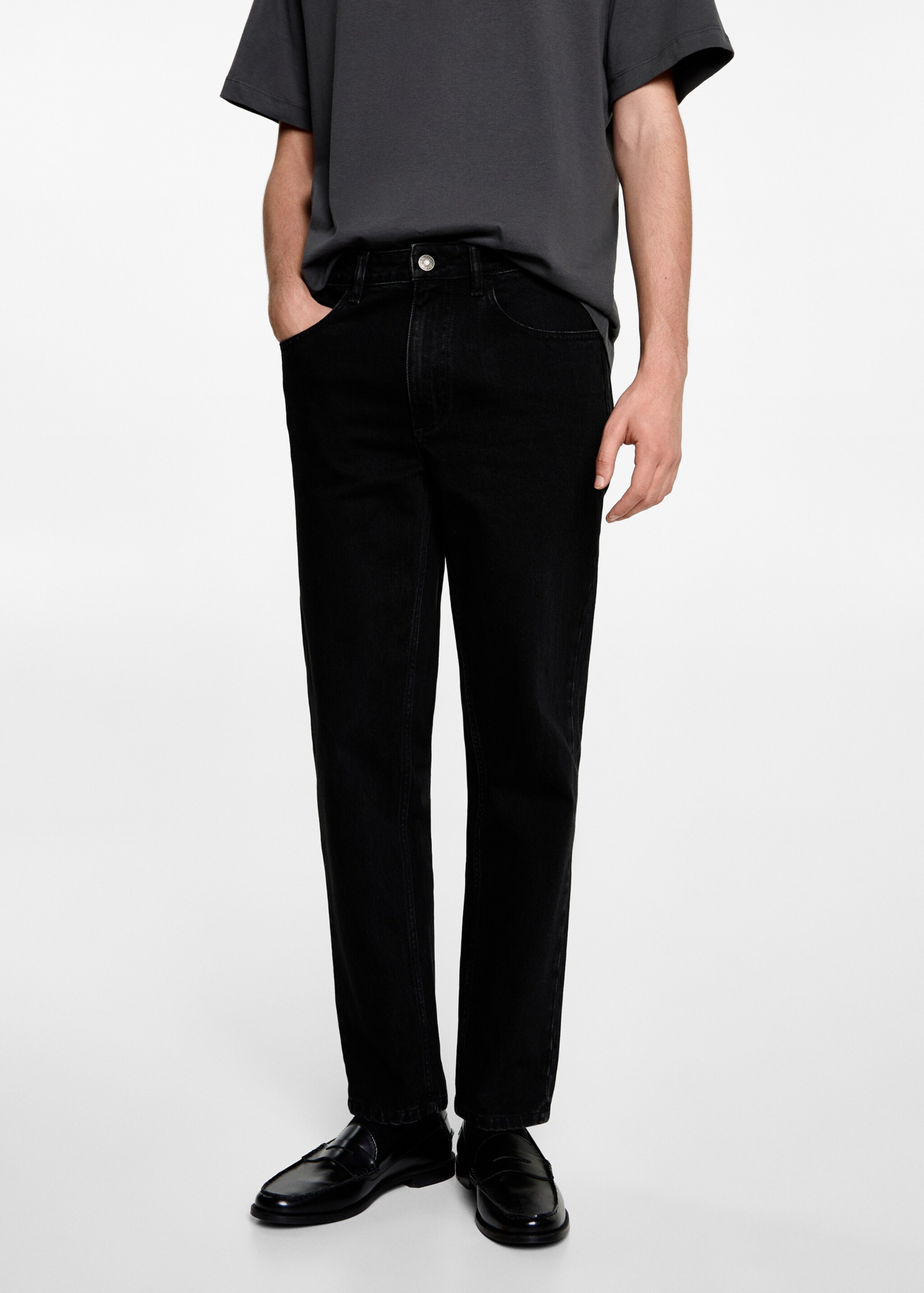 Jean regular-fit - Détail de l'article 6, Black denim. Ref: 77032920-00.