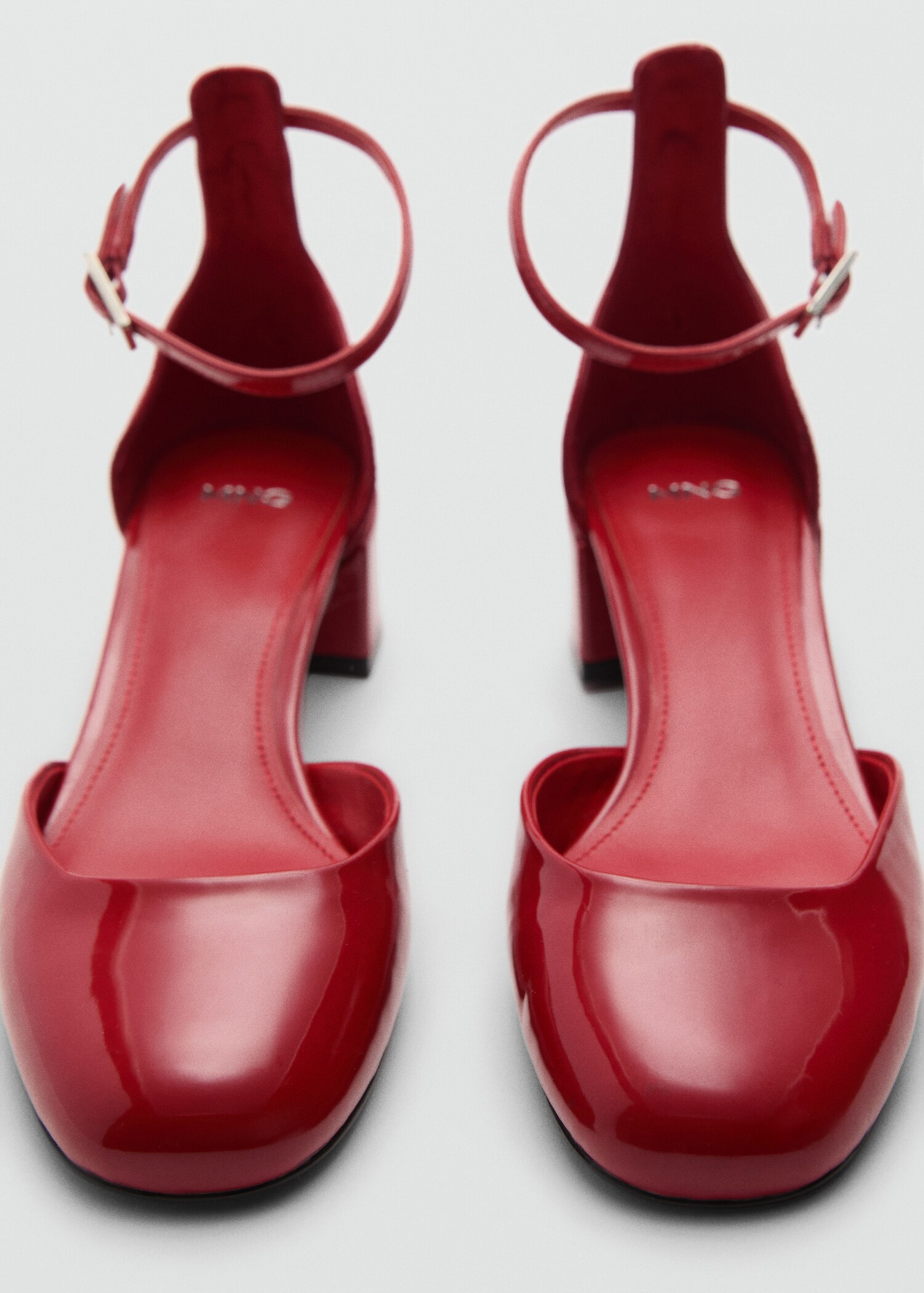 Pumps mit Lackleder-Effekt - Detail des Artikels 2