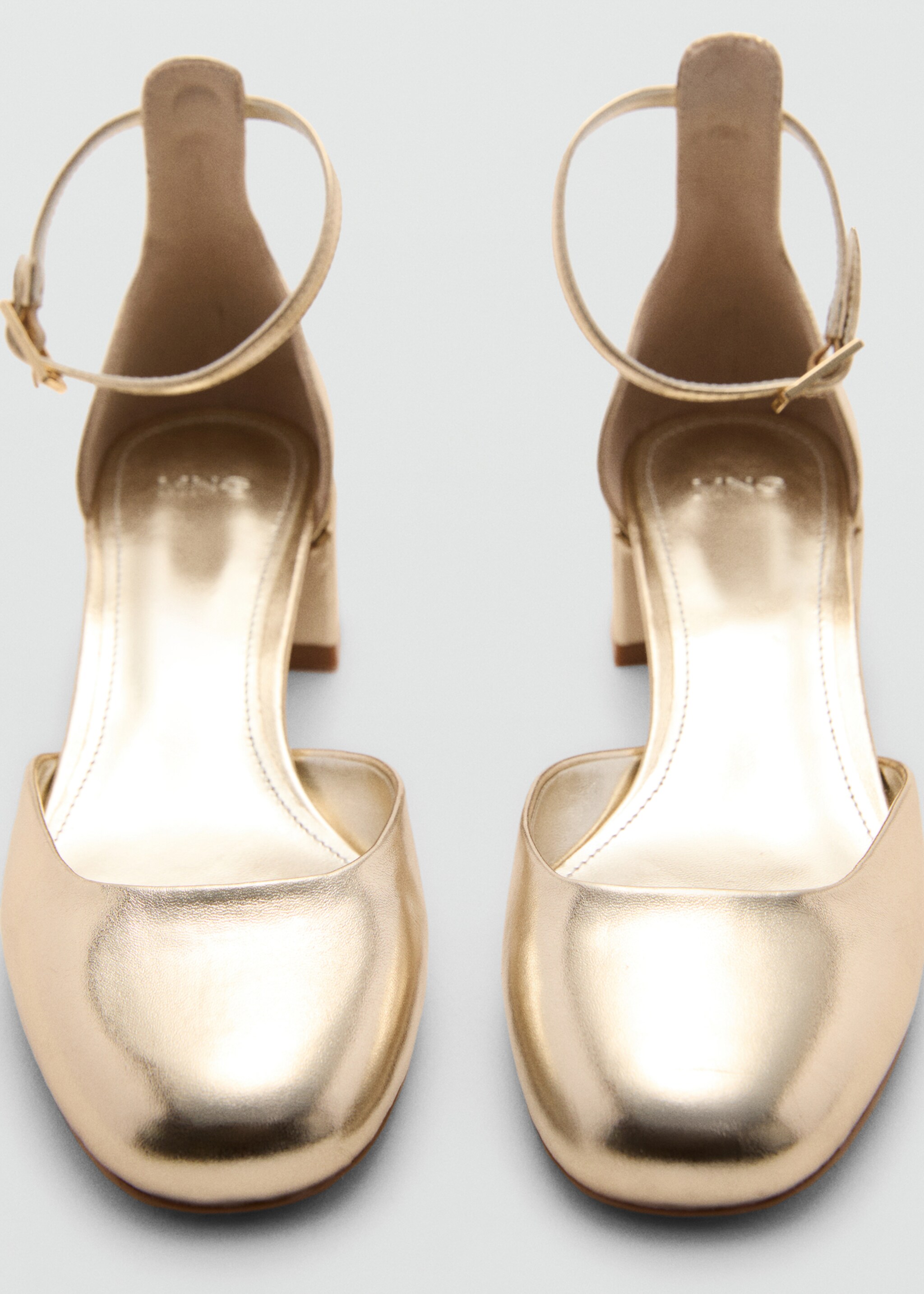 Patent leather-effect heeled shoes - Details of the article 2