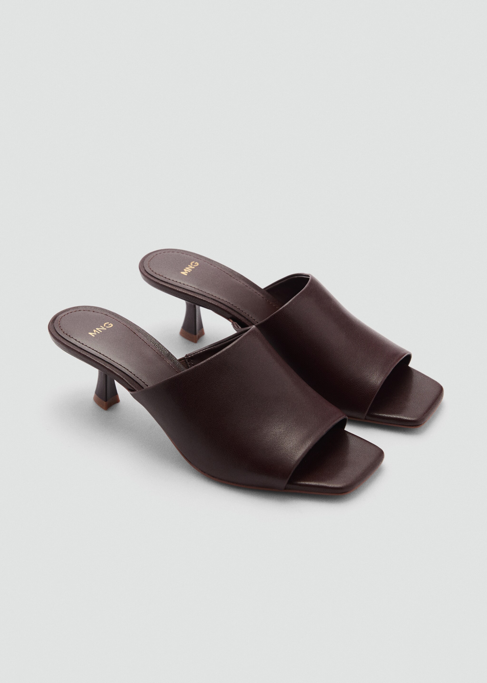 Sandales cuir talon kitten heel - Plan moyen