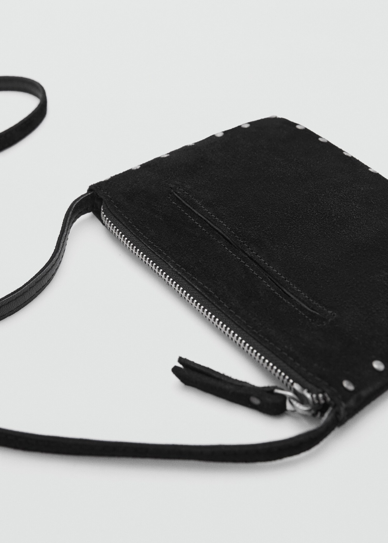 Stud leather bag - Details of the article 1
