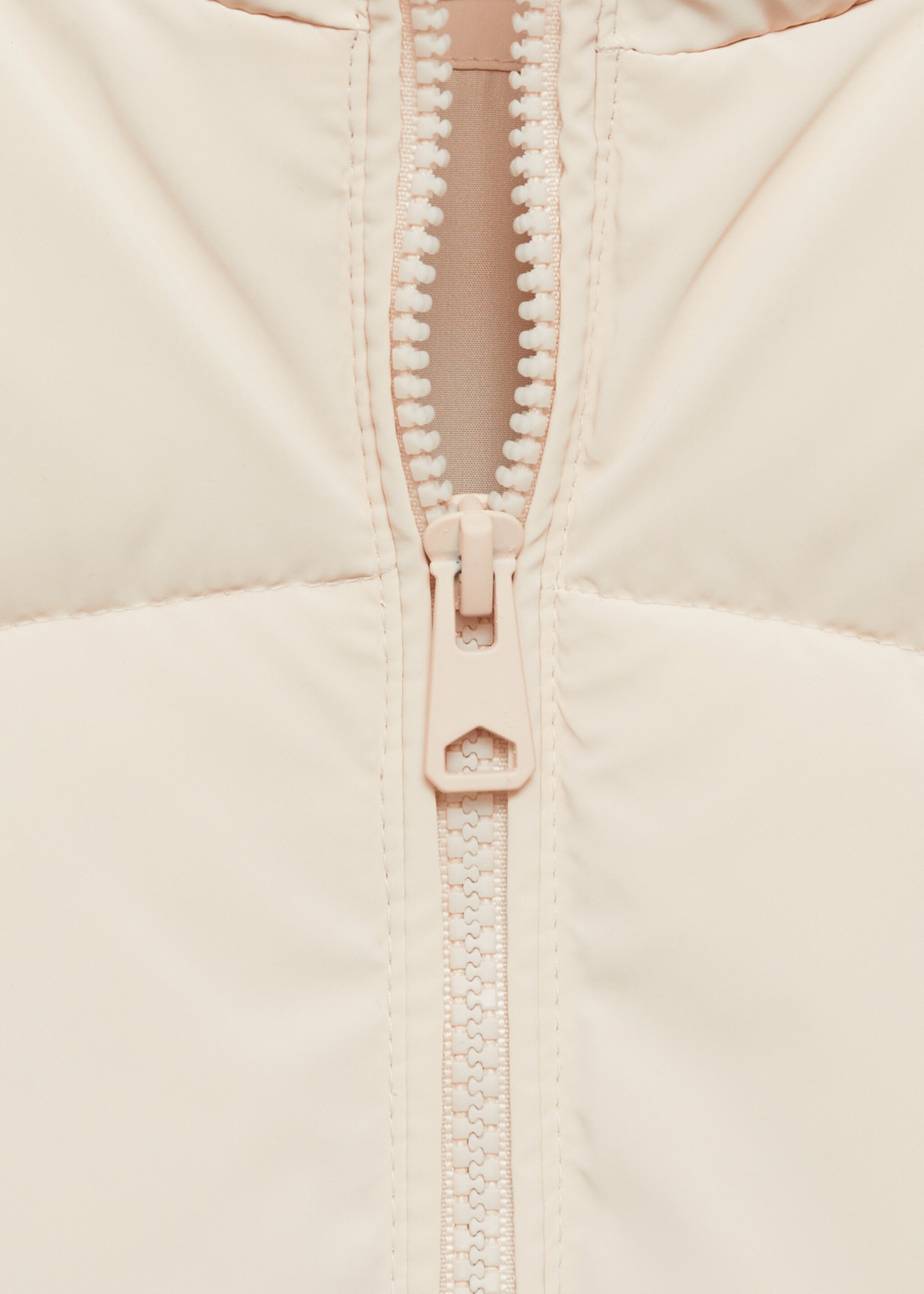 Gilet matelassé - Détail de l'article 8, Écru. Ref: 77033267-00.