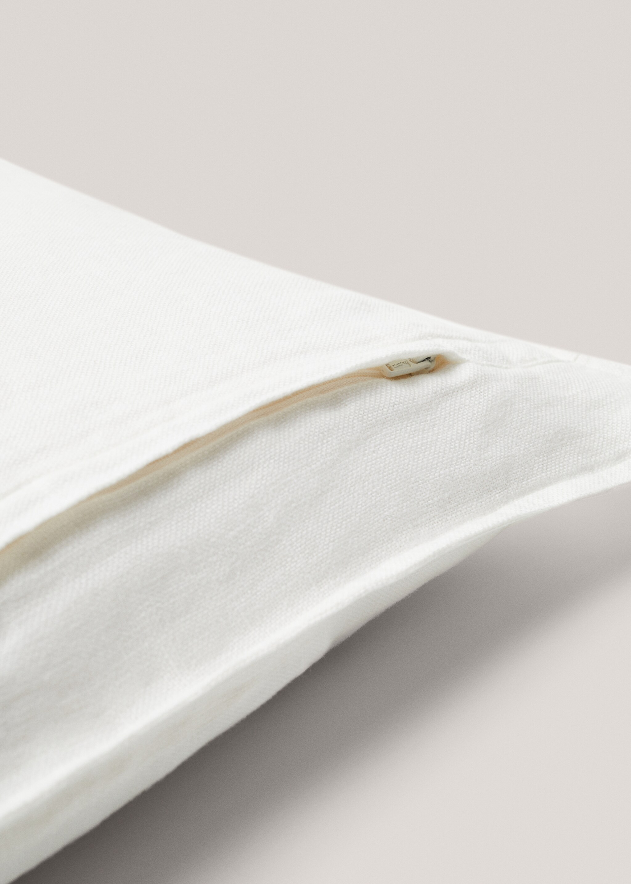 100% linen cushion case 45x45cm - Details of the article 4, White. Ref: 77033278-00.