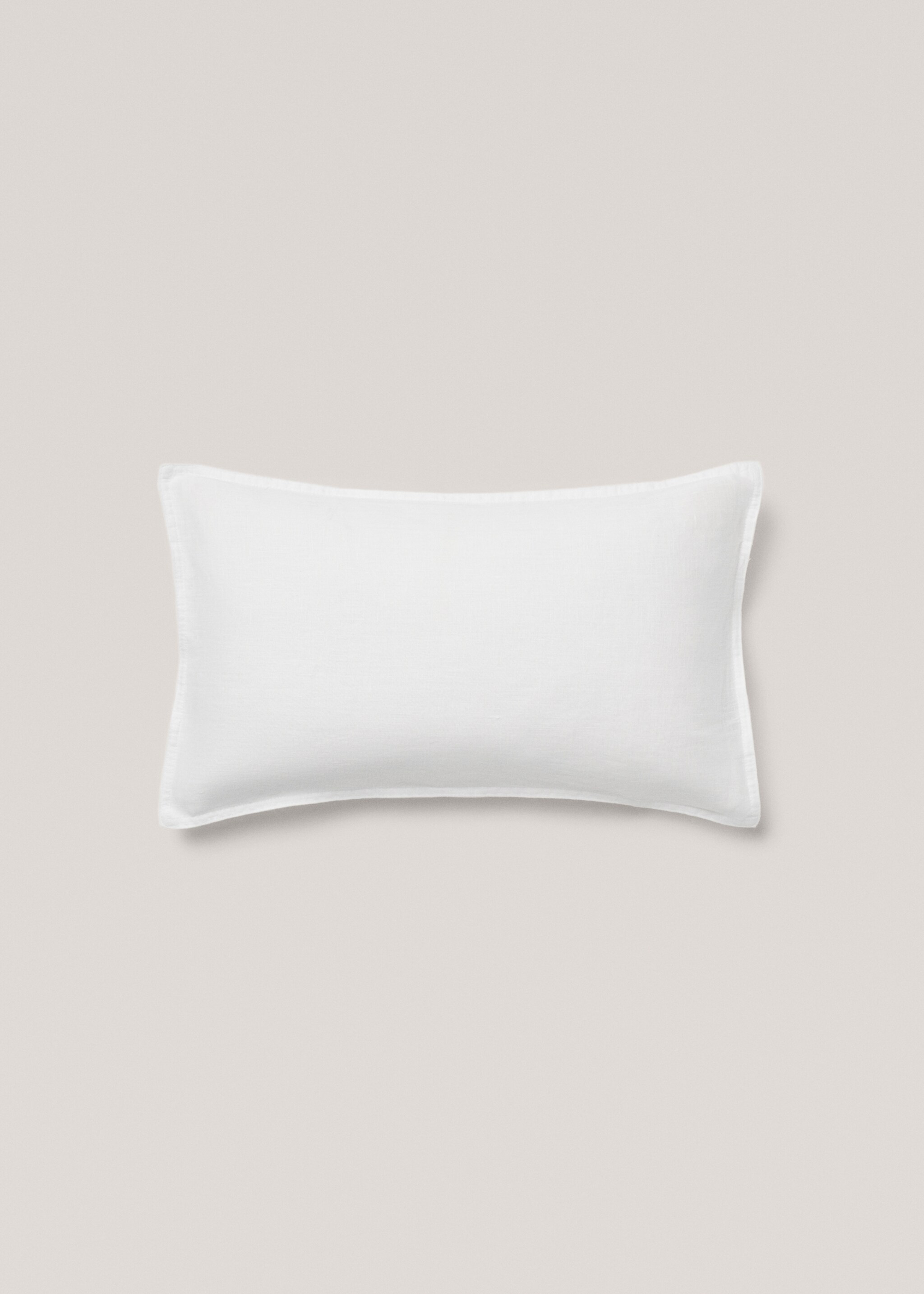 100% linen cushion cover 30x50cm - Article without model, White. Ref: 77033279-00.