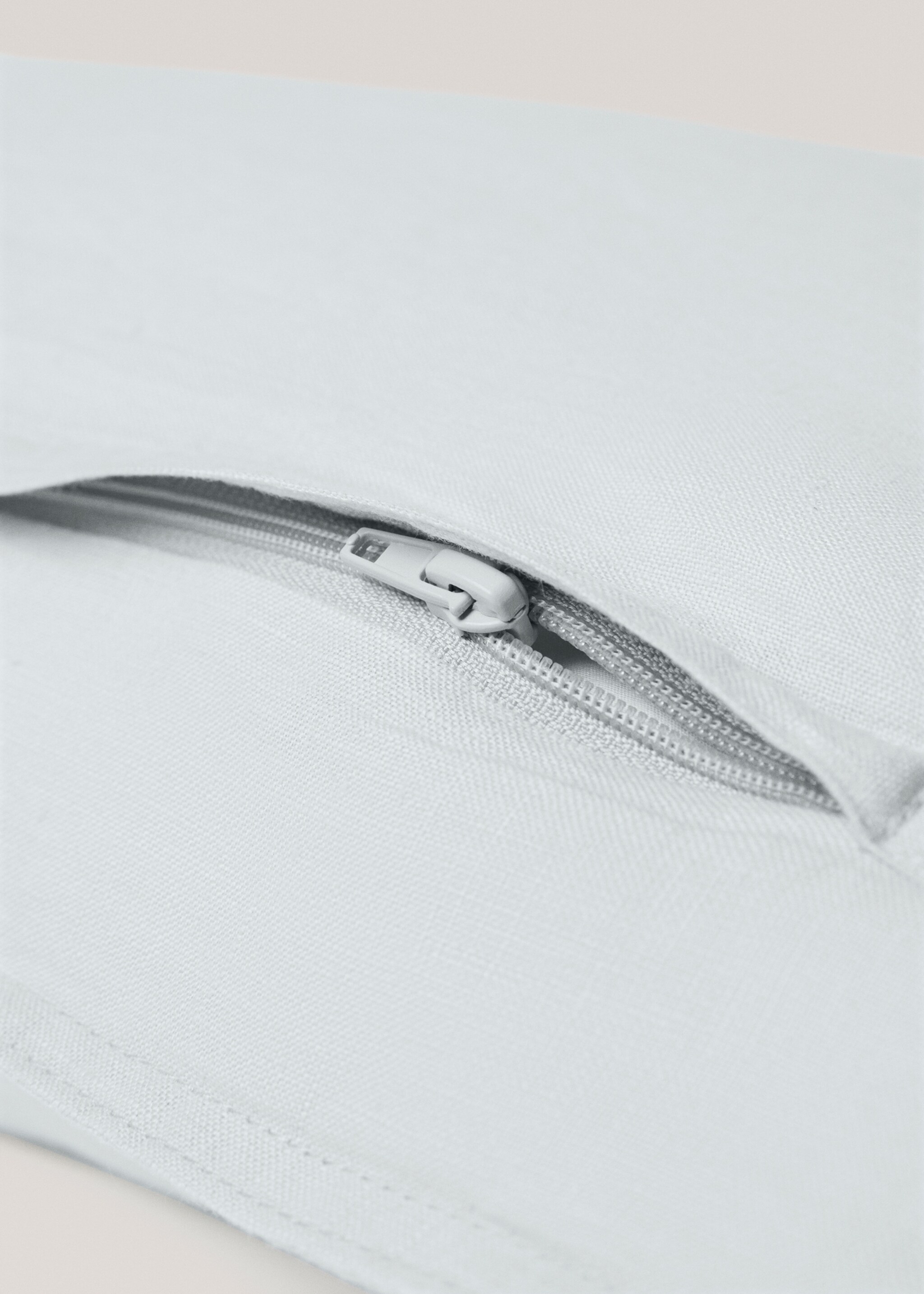 100% linen cushion cover 30x50cm - Details of the article 4, Aqua Green. Ref: 77033279-00.