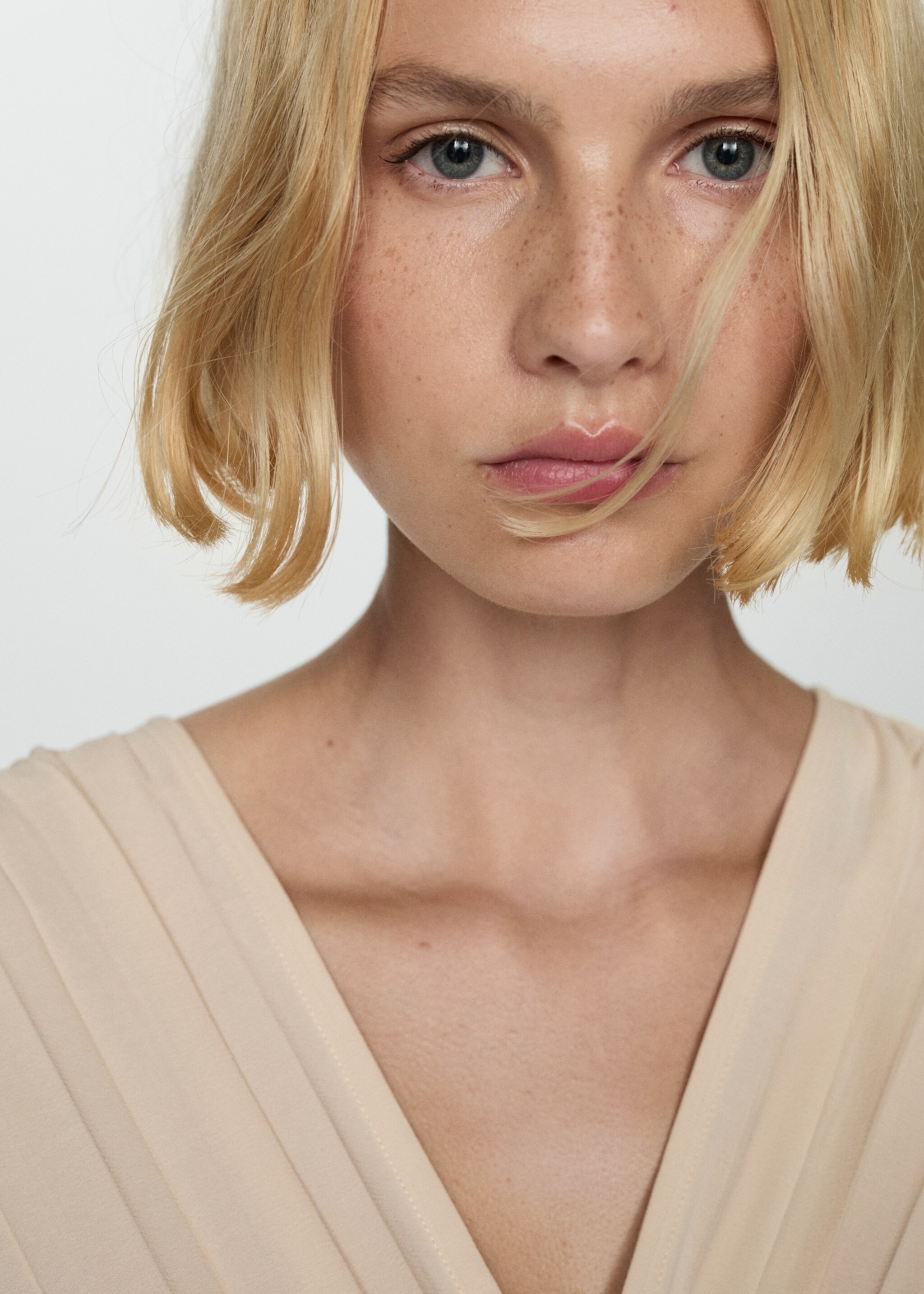 Ausgestelltes Plissée-Kleid - Detail des Artikels 1