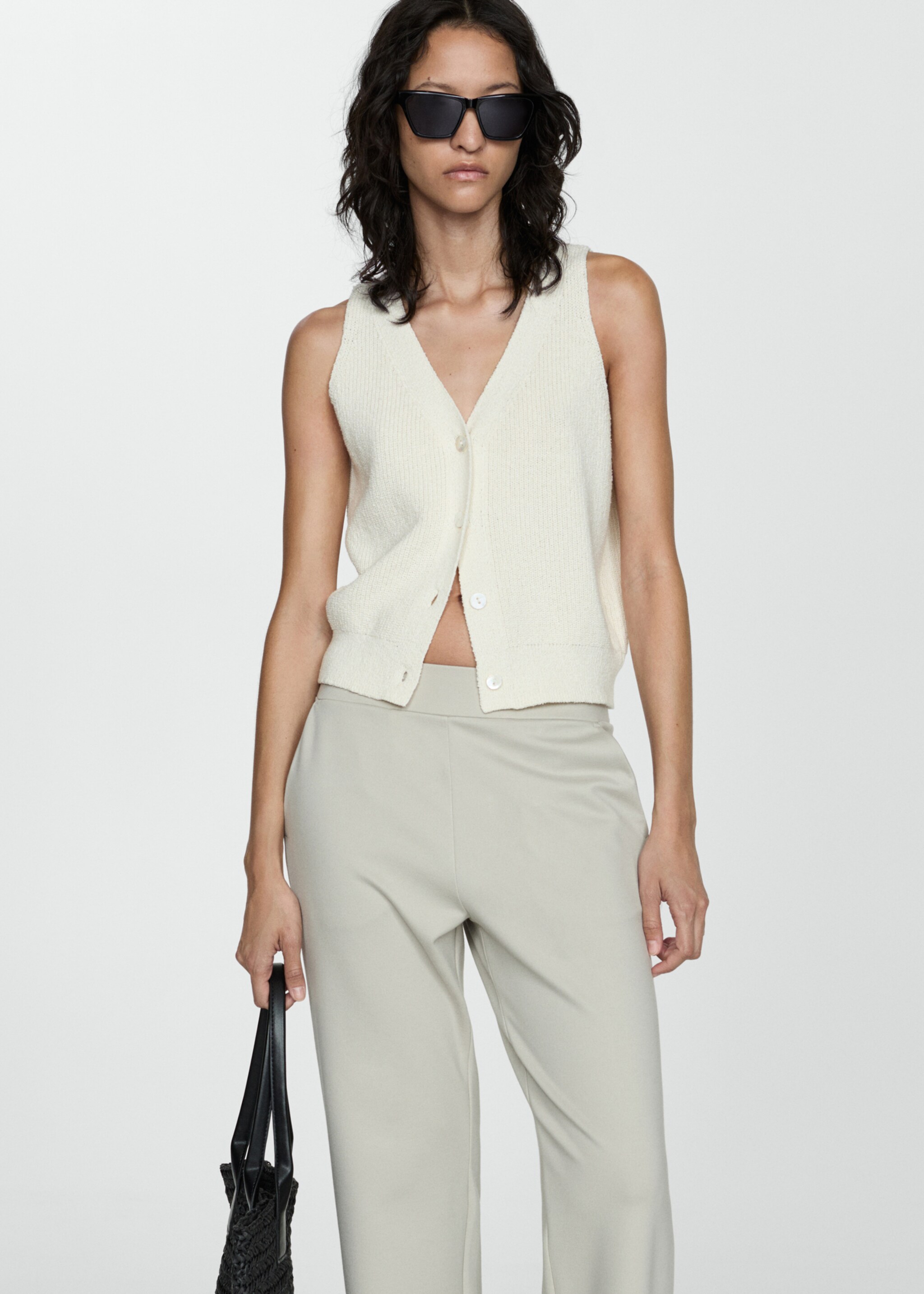 Pocket jogger trousers - Details of the article 1, Light/Pastel Grey. Ref: 77034022-00.