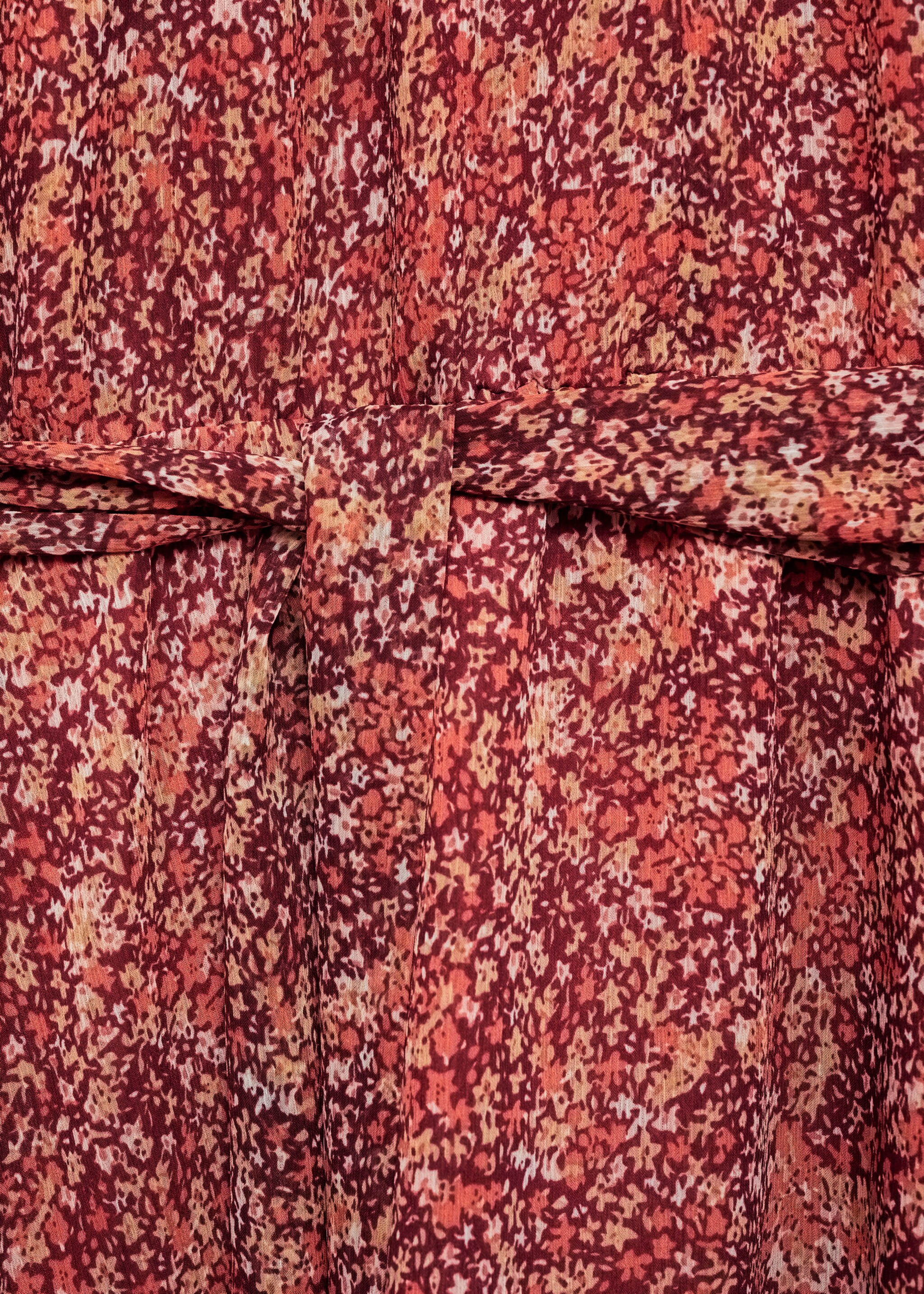 Short floral-print dress - Details of the article 8, Cherry. Ref: 77034034-00.