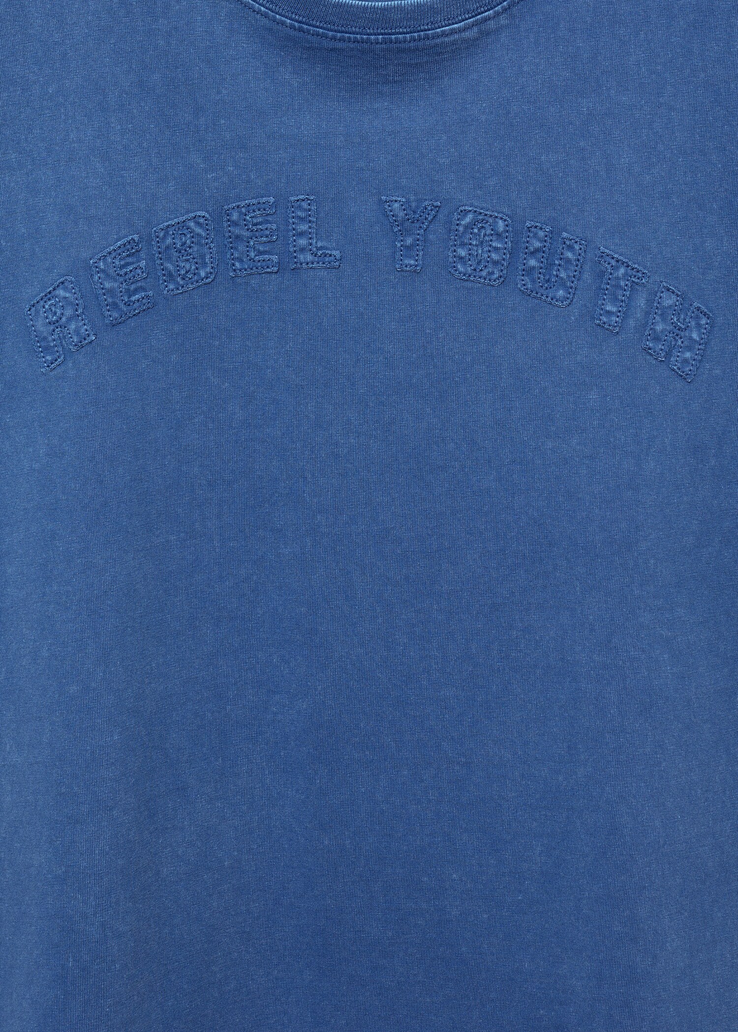 Embroidered message T-shirt - Details of the article 8