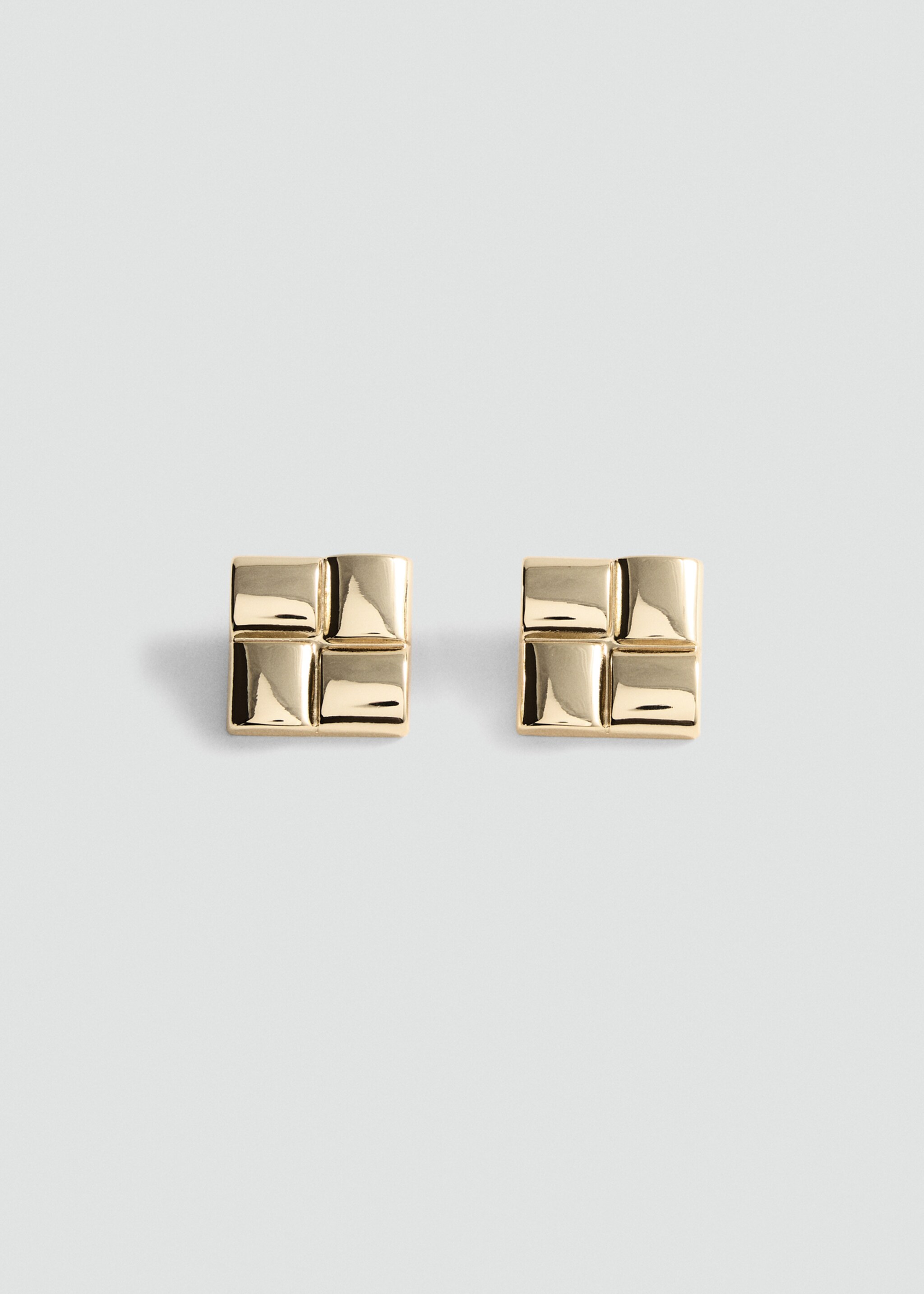 Earrings with geometric relief - Article without model