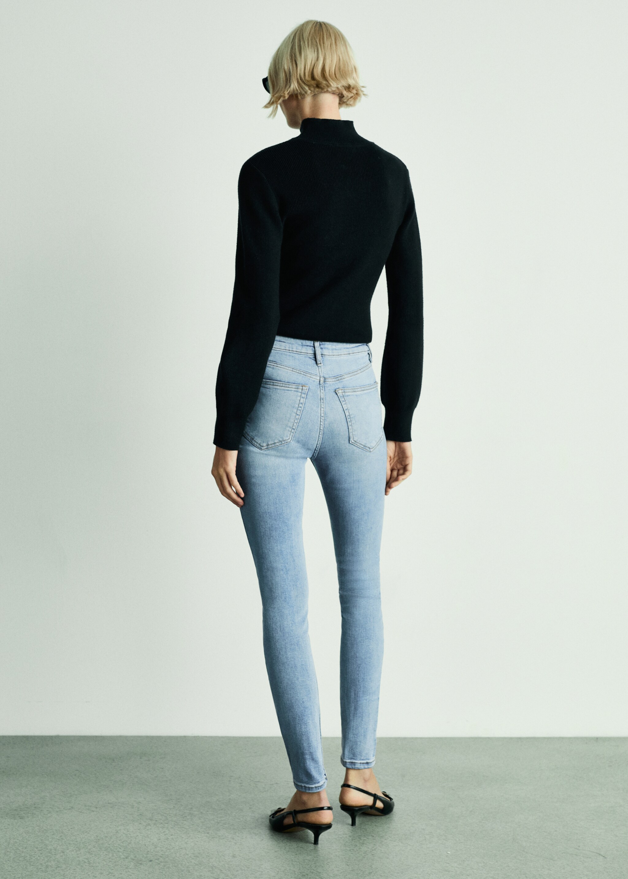 High-rise skinny jeans - Reverse of the article, Medium Blue. Ref: 77034060-00.