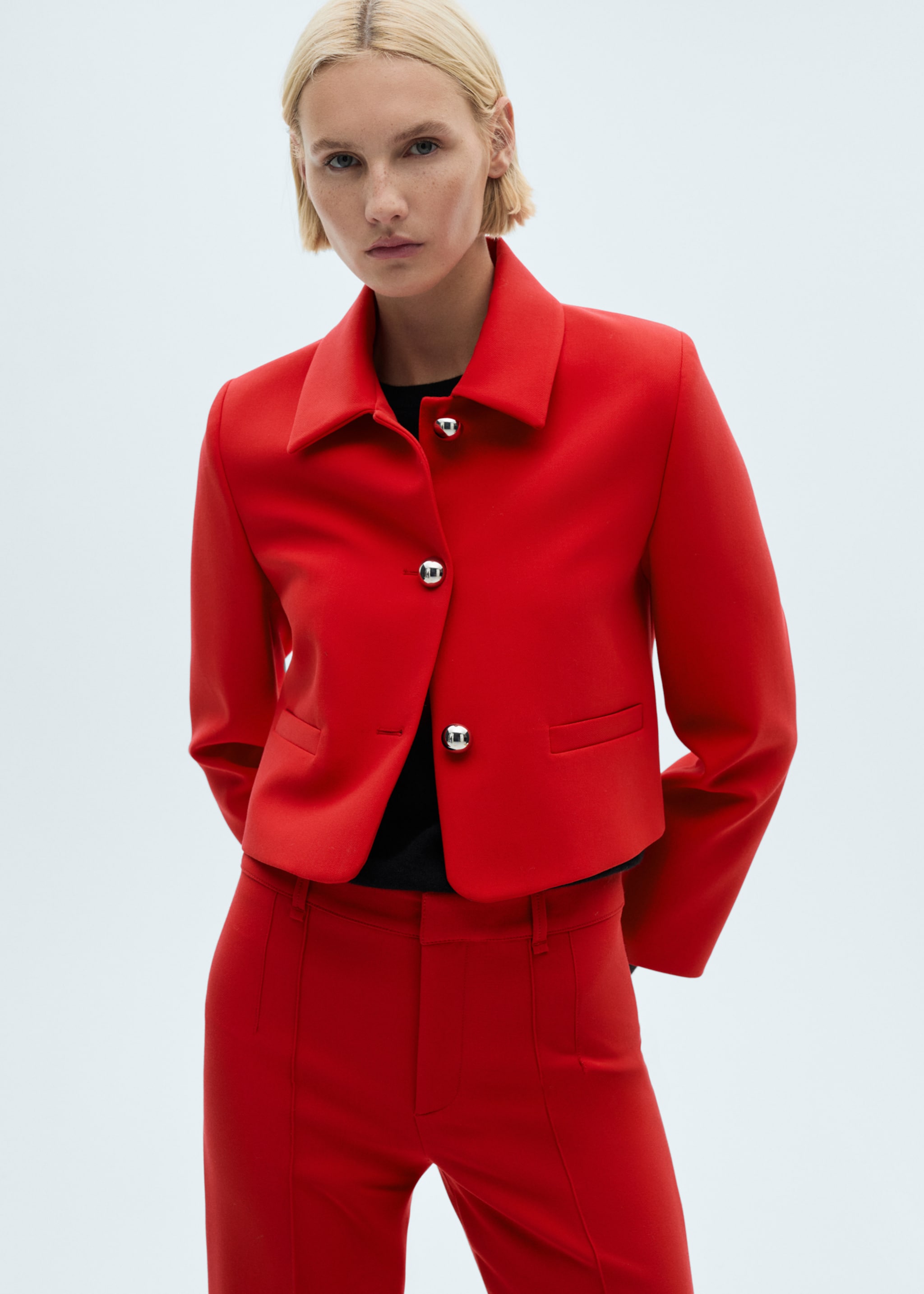 Buttoned cropped jacket - Medium plane, Red. Ref: 77034069-00.