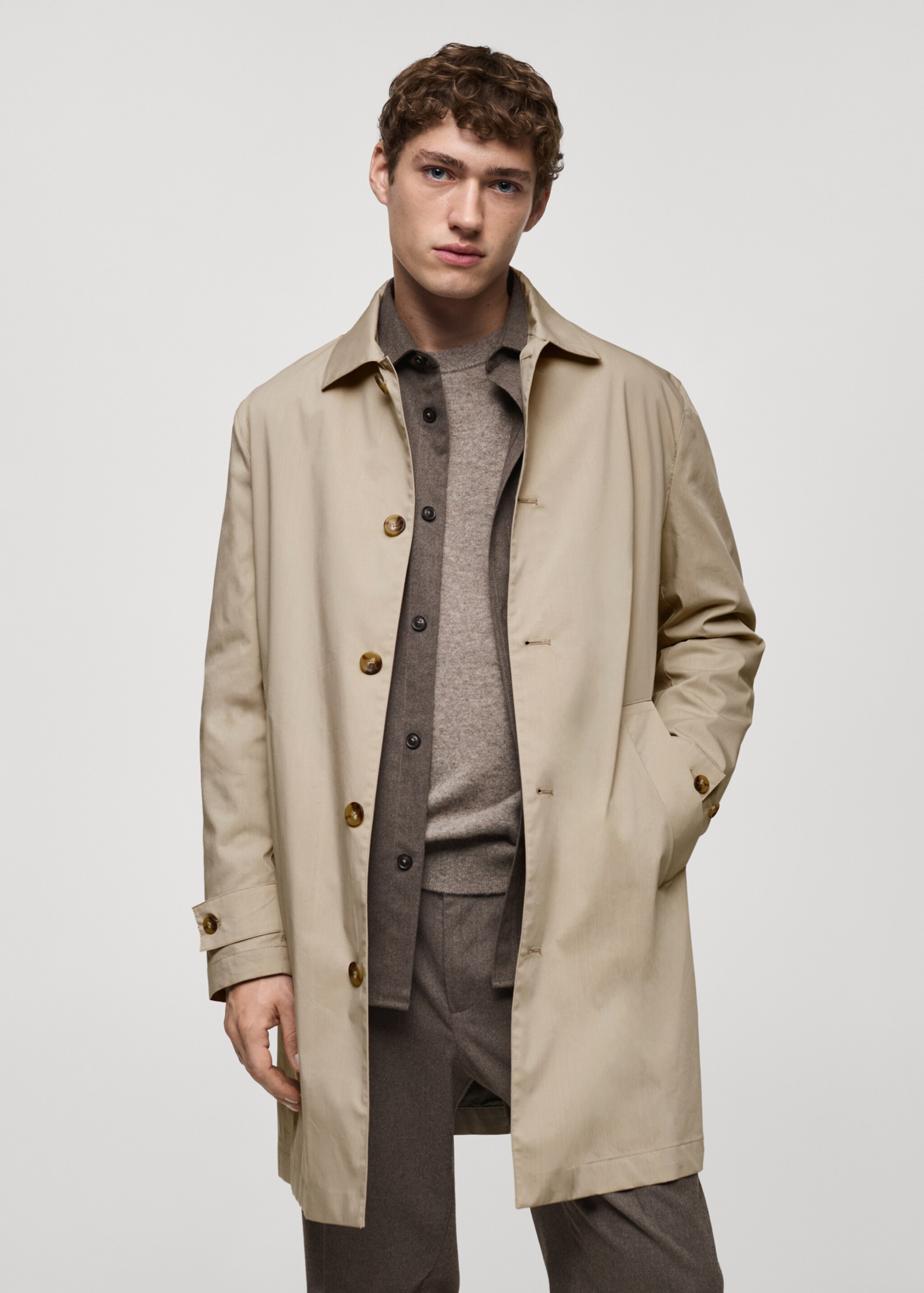 Classic water-repellent trench coat - Medium plane, Light/Pastel Grey. Ref: 77034434-00.
