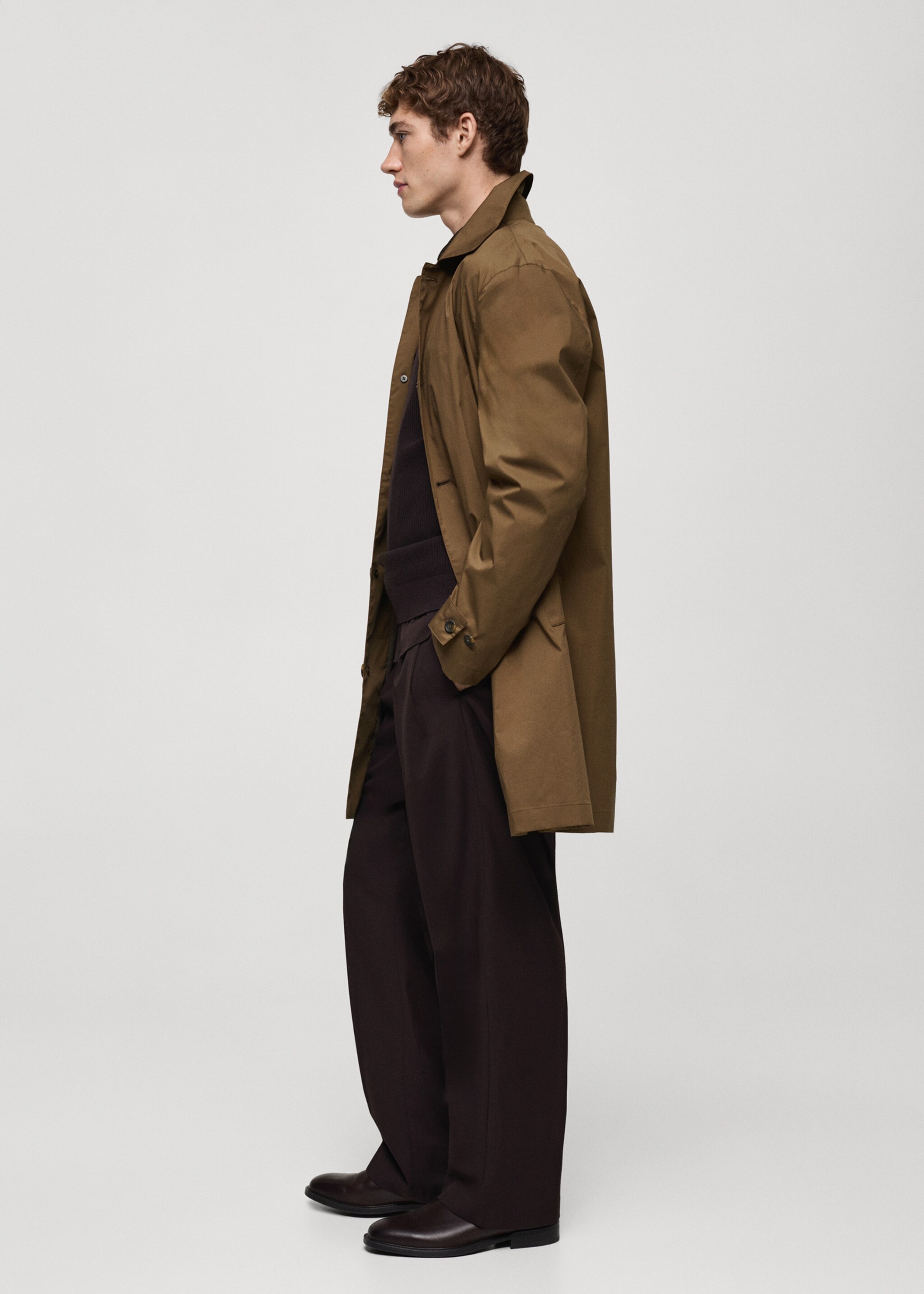 Classic water-repellent trench coat - Details of the article 2, Tobacco Brown. Ref: 77034434-00.