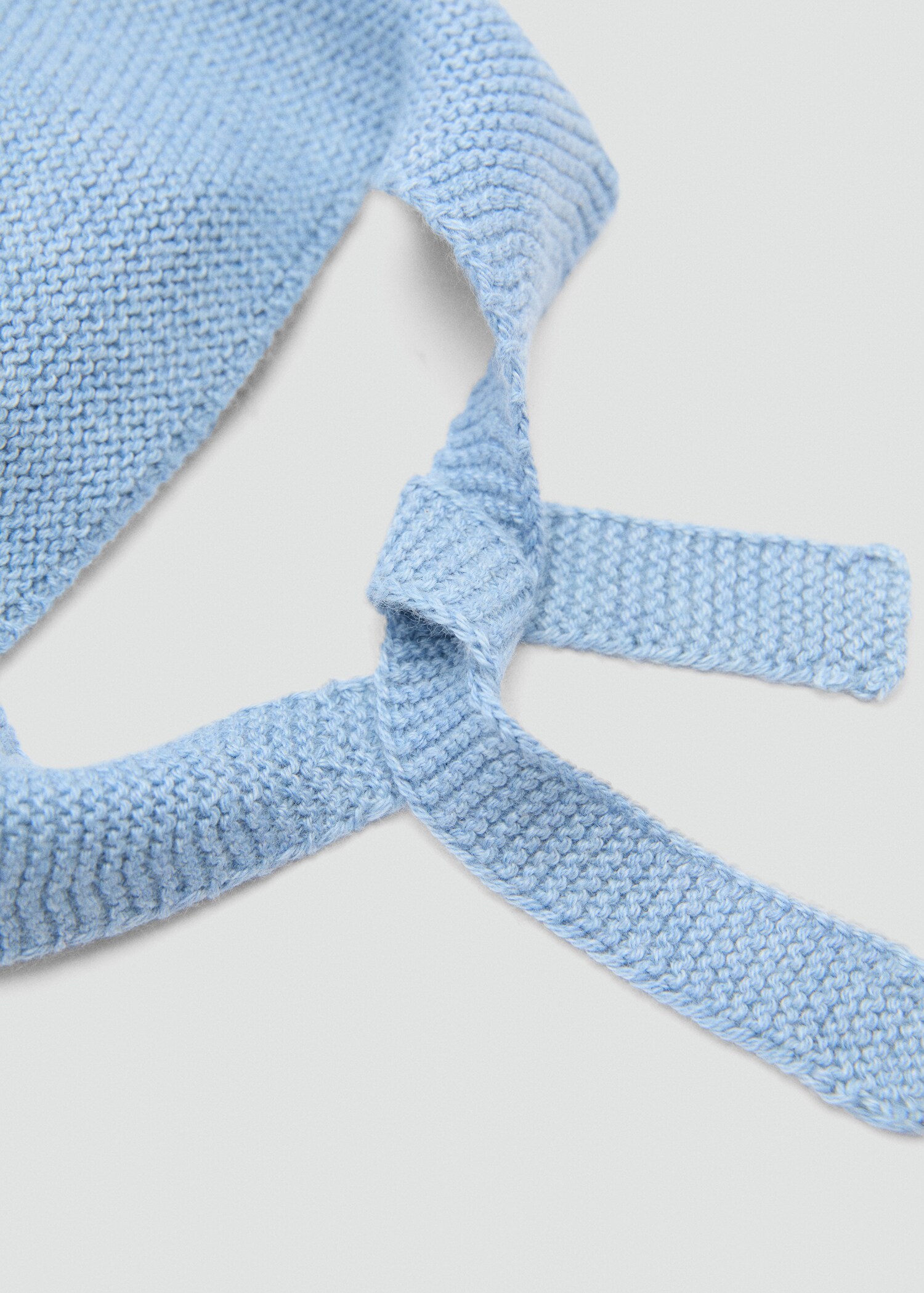 Gorro pompom - Plano médio