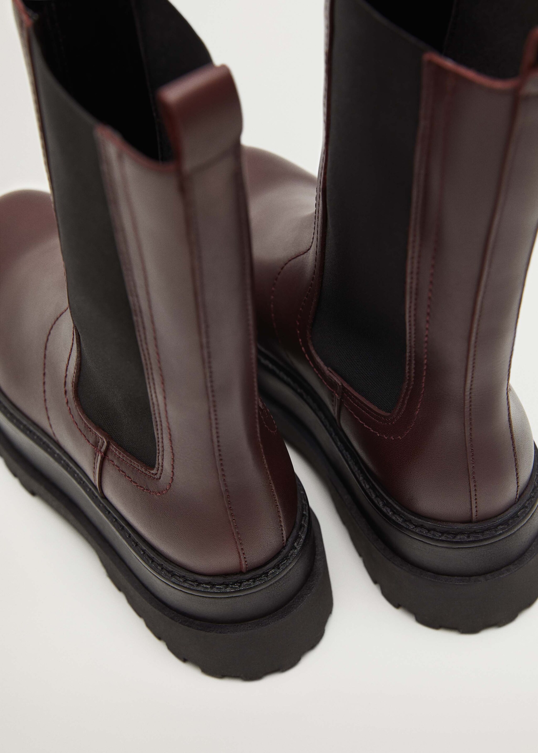 Leather high-leg boots - Details of the article 2