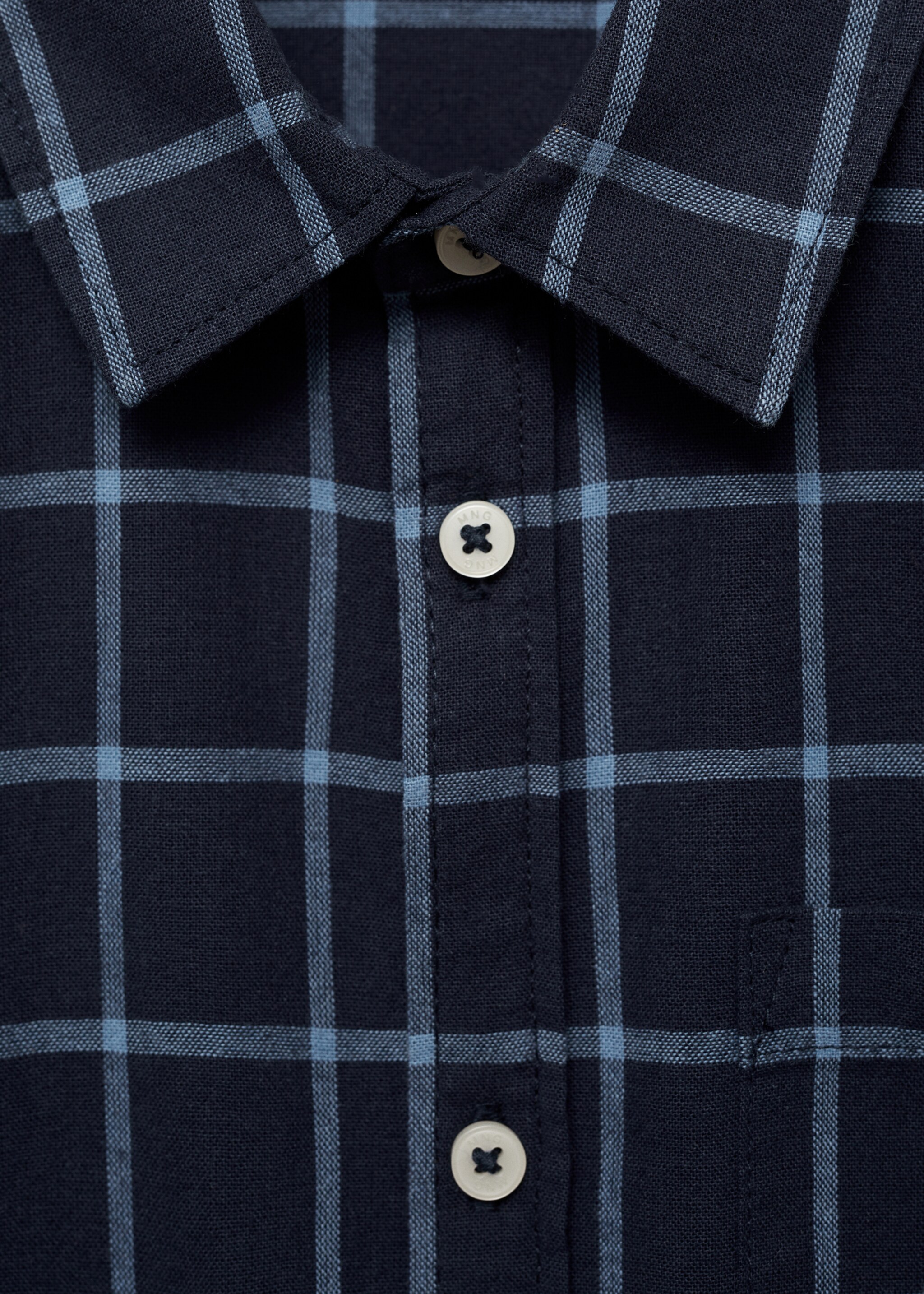 Chemise regular fit à carreaux en coton - Détail de l'article 8, Bleu marine foncé. Ref: 77034773-00.