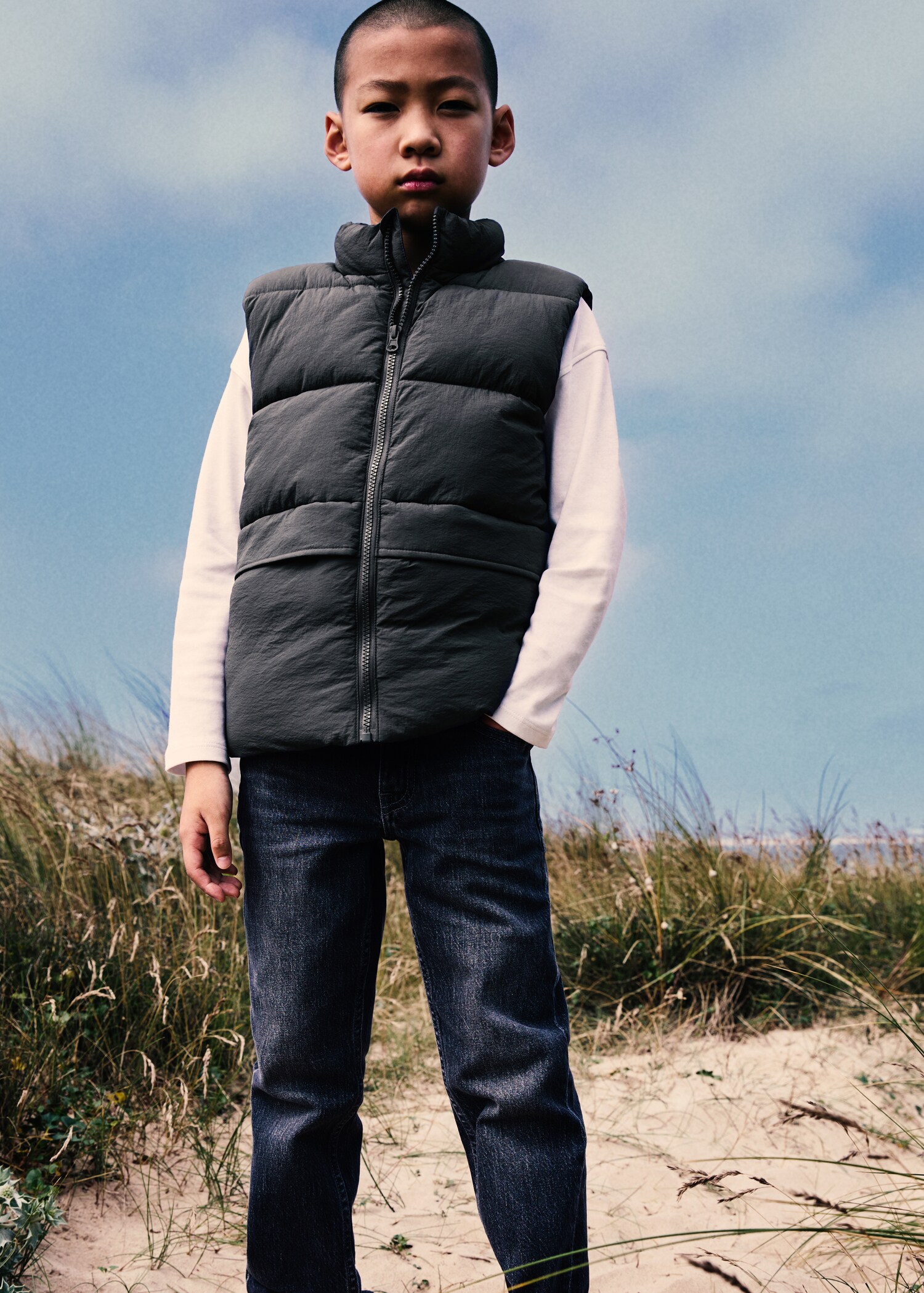 Quilted vest with pockets - Details of the article 5