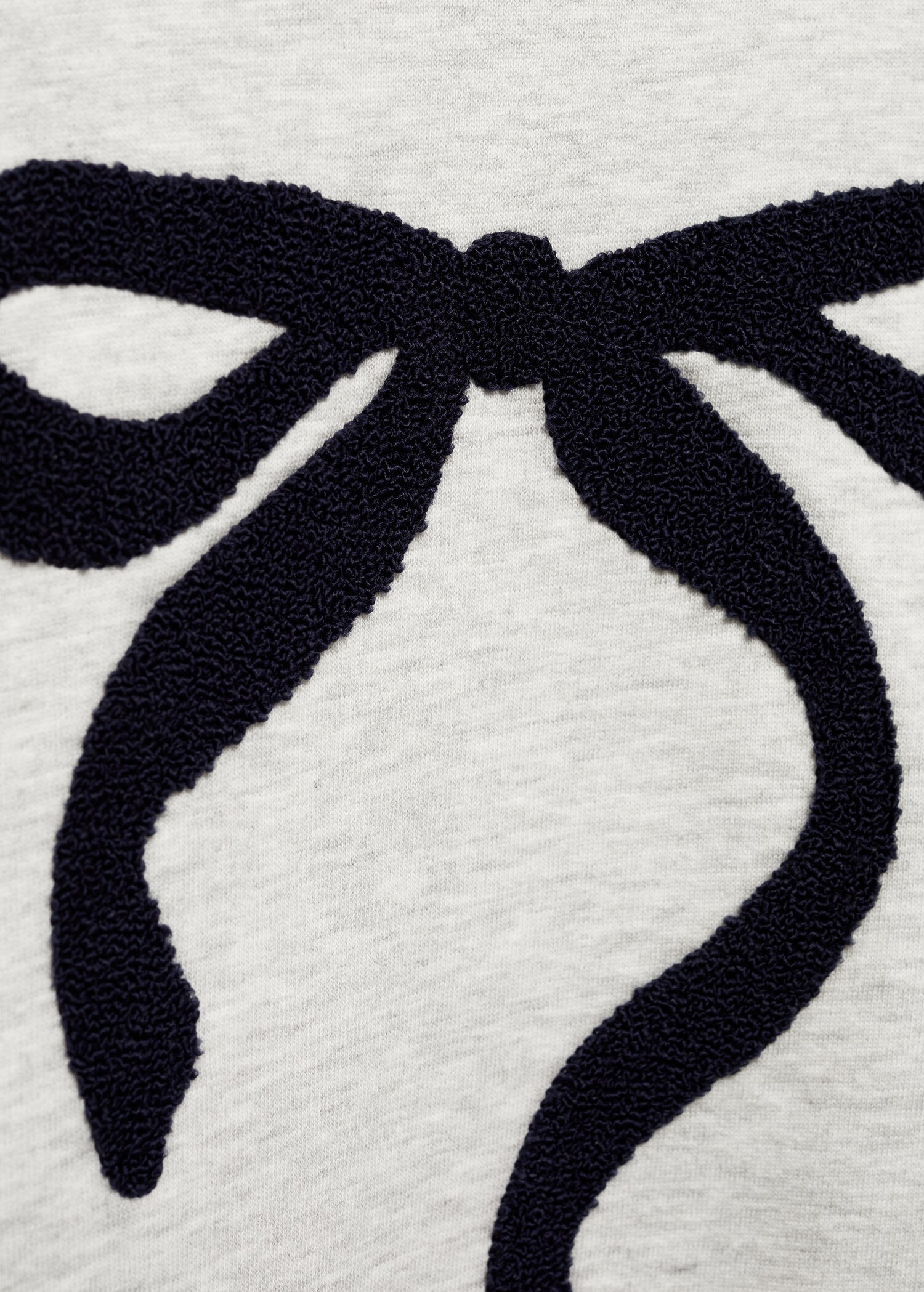 Embossed design sweatshirt - Details of the article 8