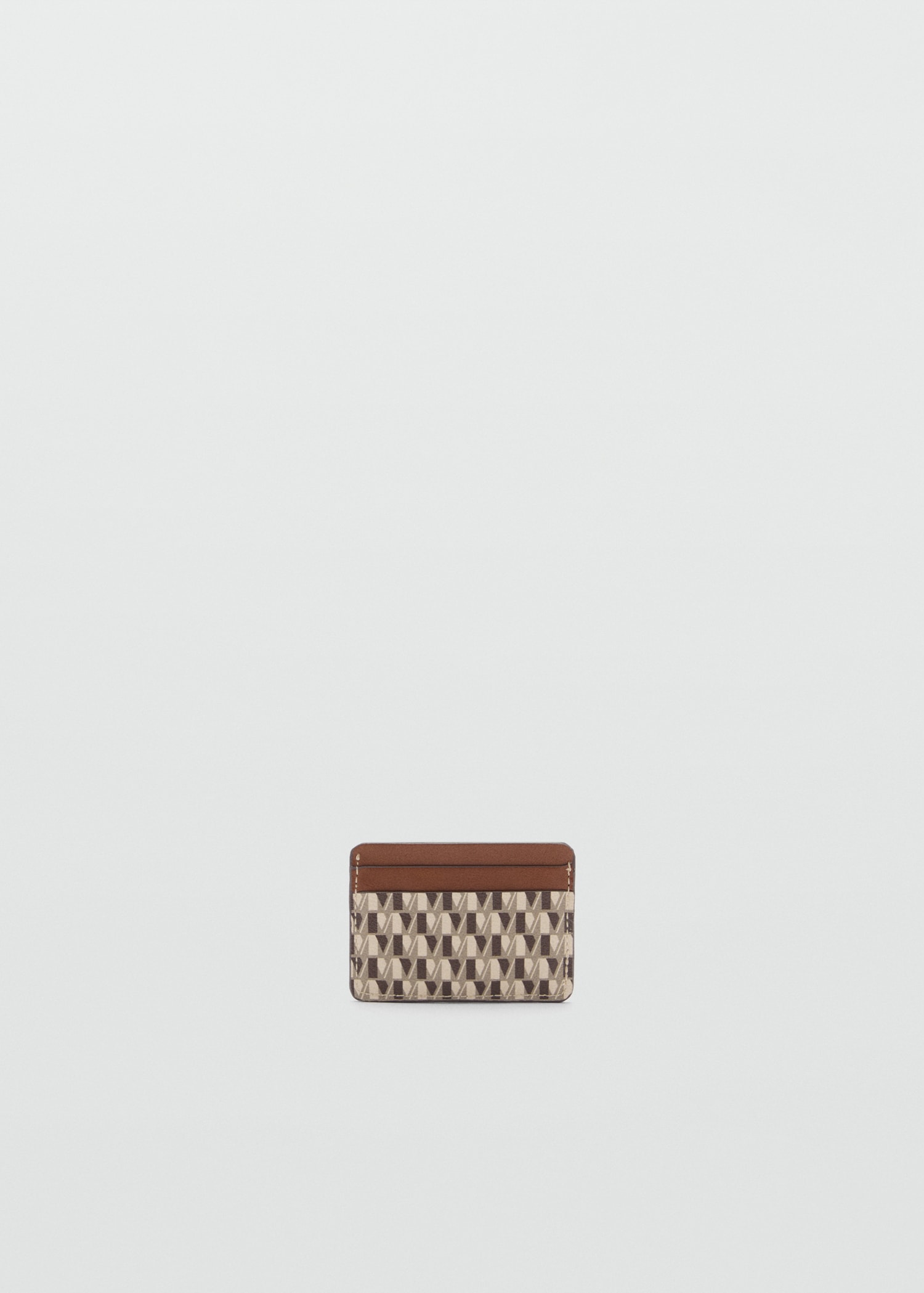 Tarjetero estampado logo - Plano medio