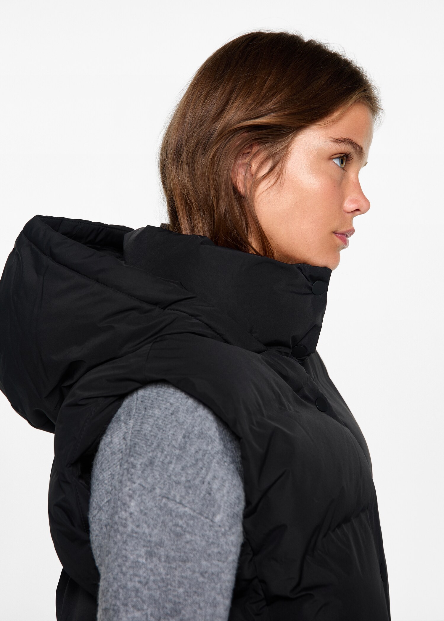 Quilted vest with hood - Details of the article 2
