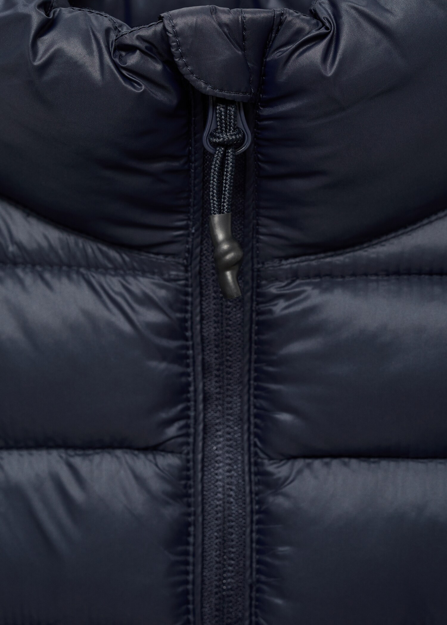 Quilted gilet - Details of the article 8