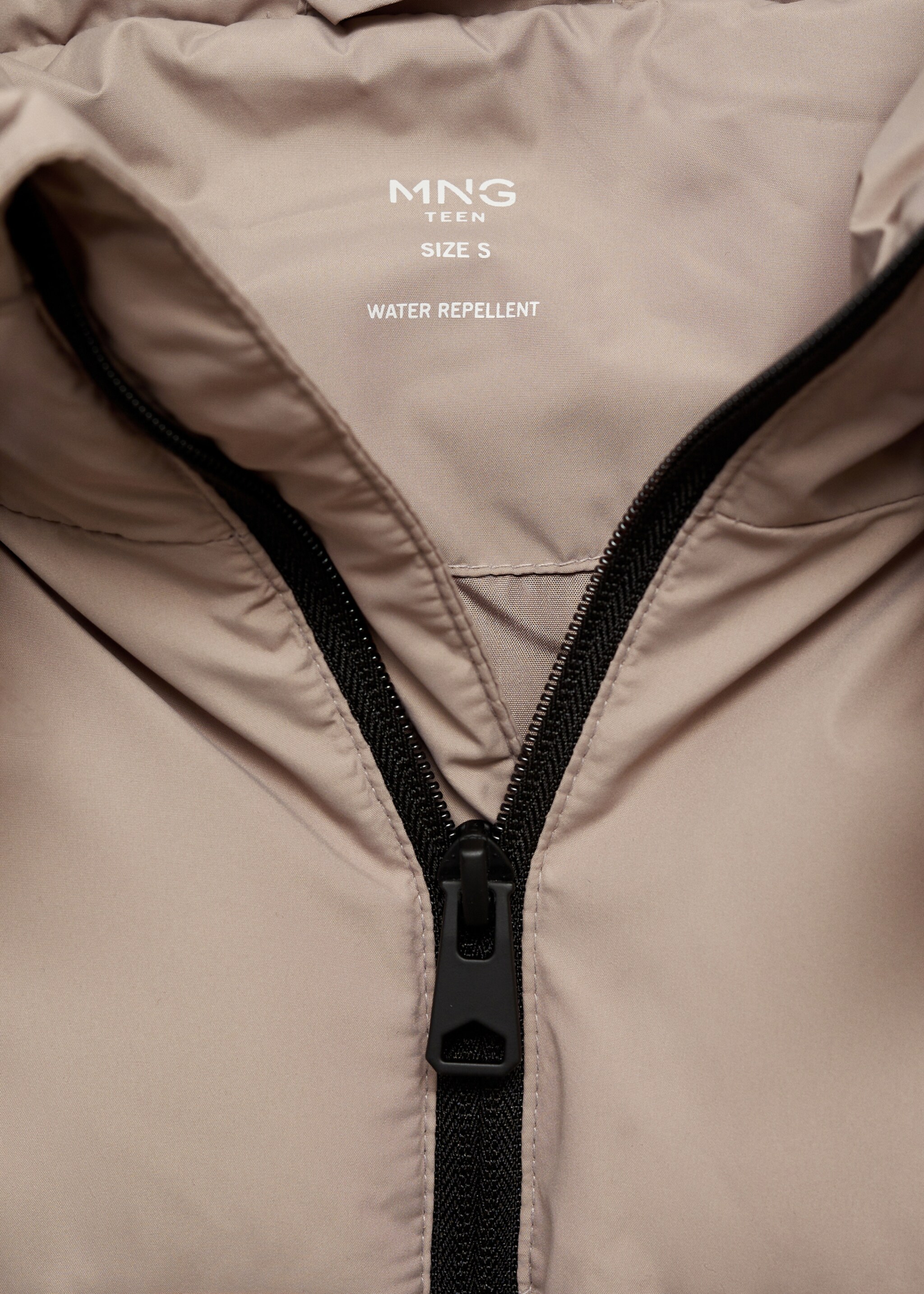 Quilted long coat - Details of the article 8, Medium Brown. Ref: 77035638-00.