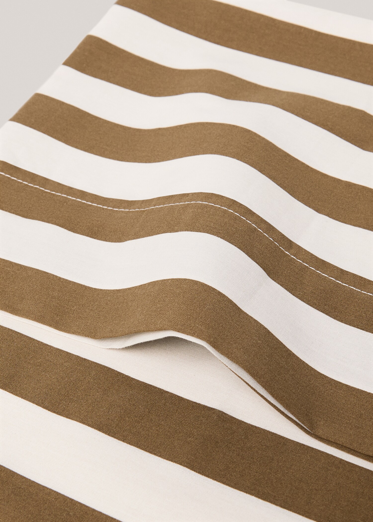 Striped pillowcase 45x110cm - Details of the article 1