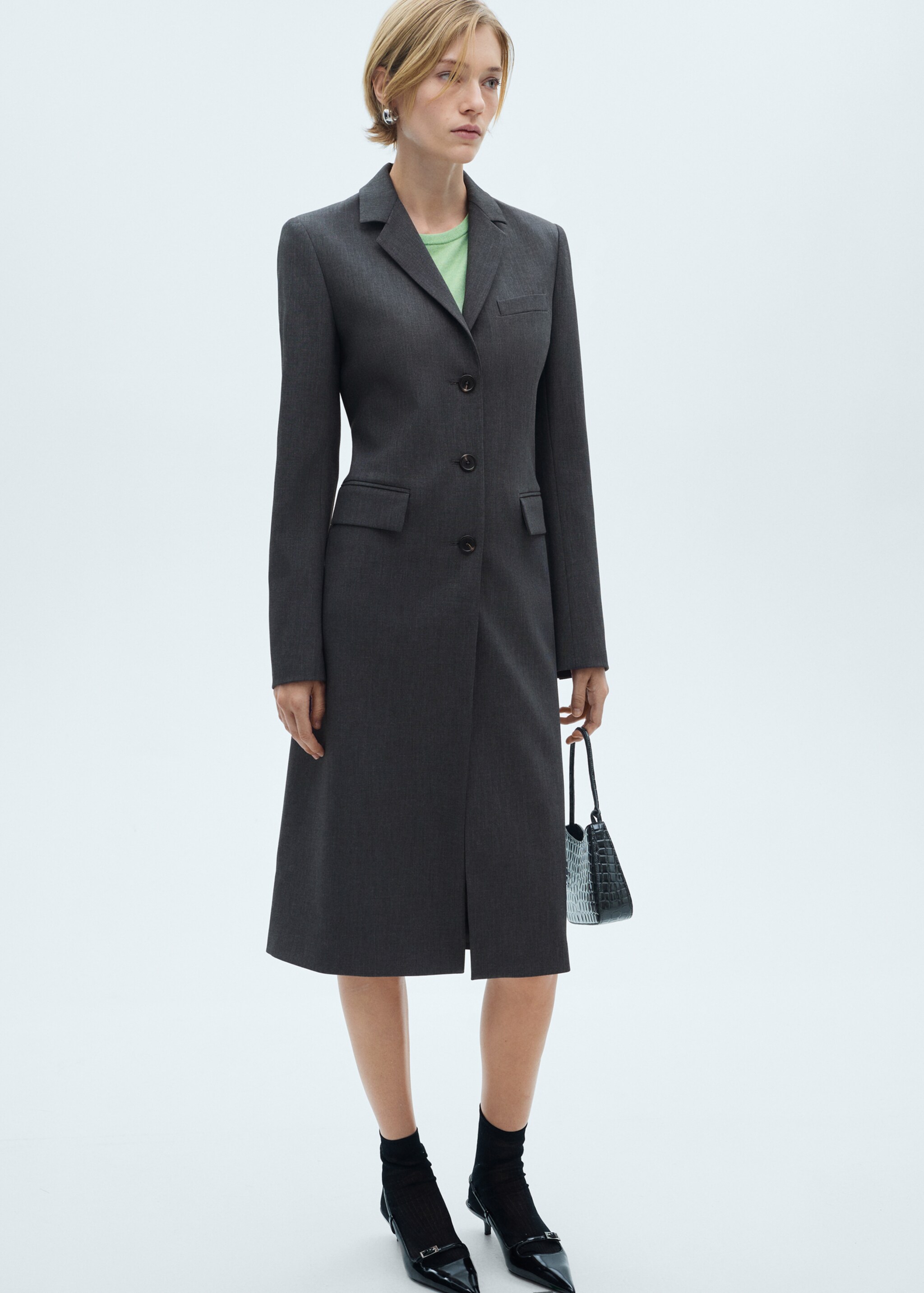 Long tailored coat - Details of the article 2, Grey. Ref: 77035646-00.