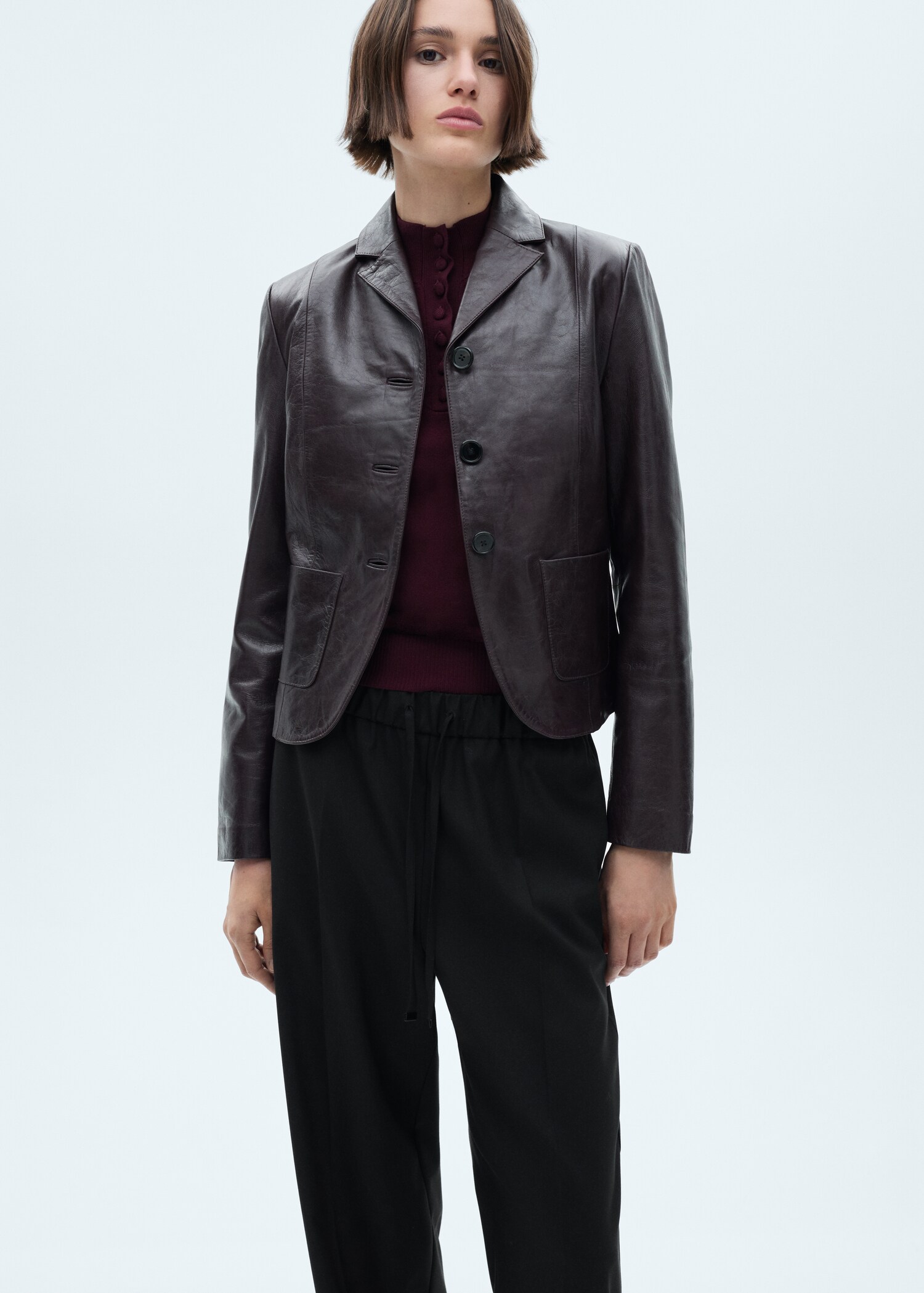 Straight-fit trousers with elastic waist - Details of the article 1