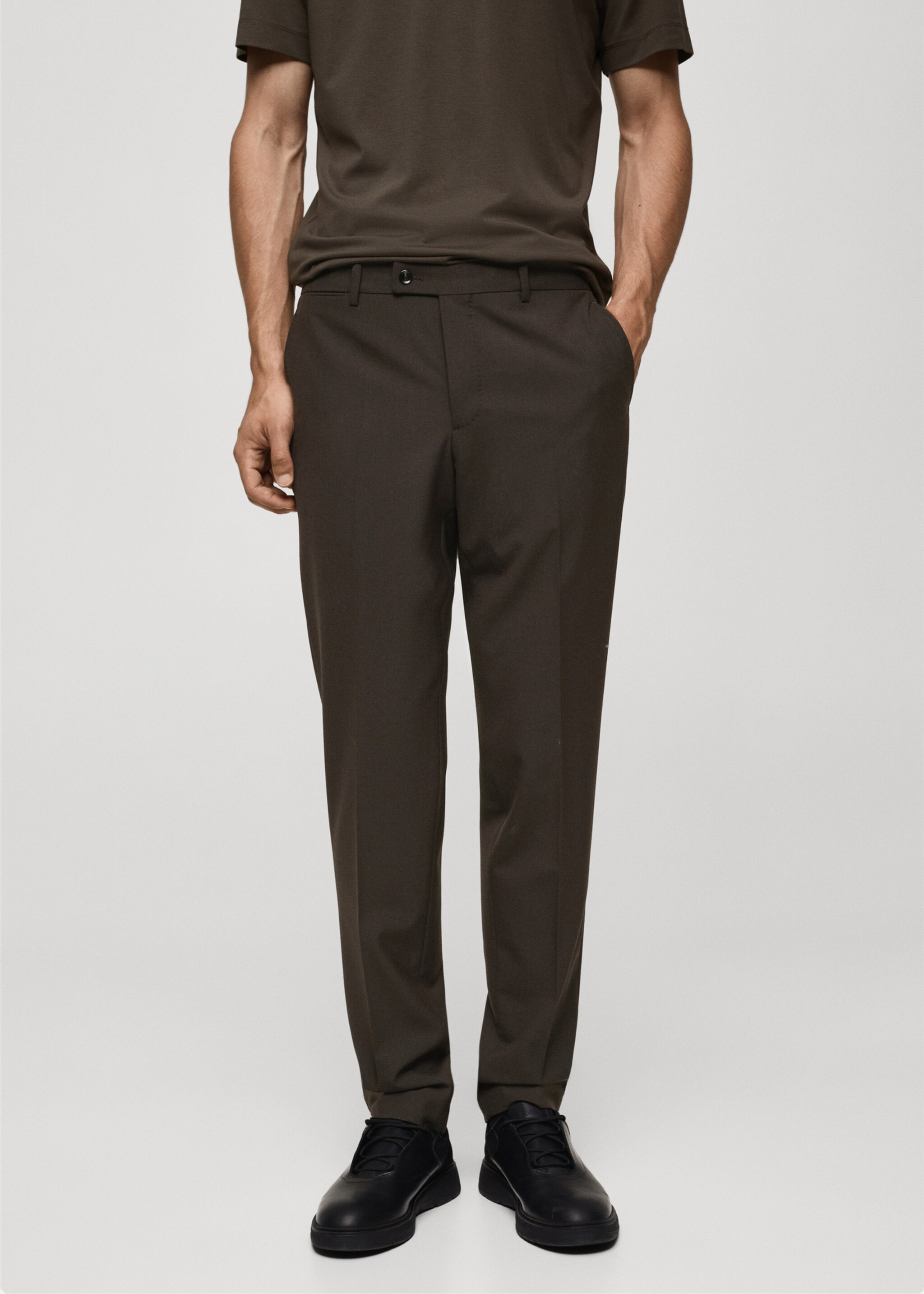 Crease-resistant wool suit trousers - Medium plane, Brown. Ref: 77035972-00.