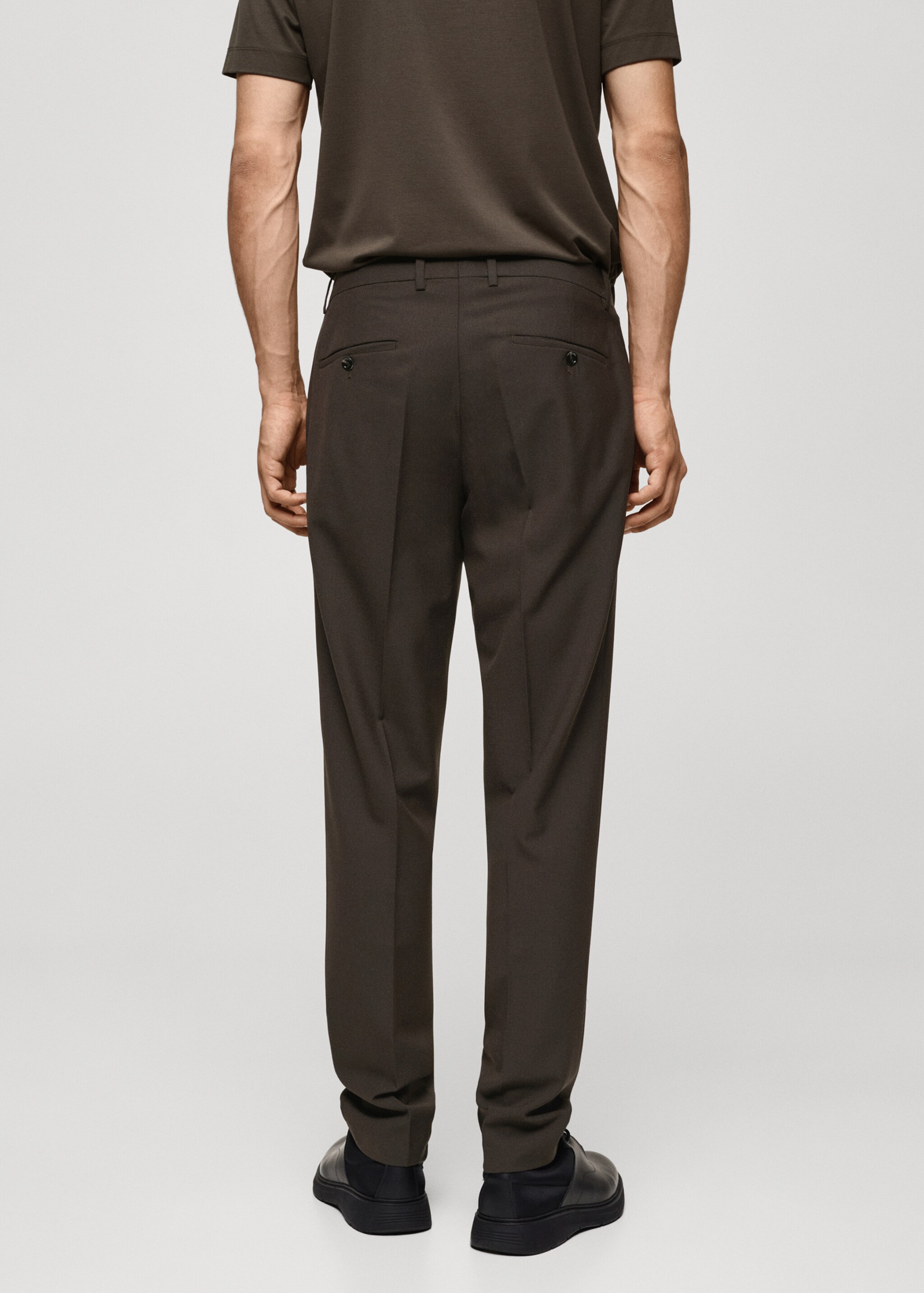 Crease-resistant wool suit trousers - Reverse of the article, Brown. Ref: 77035972-00.
