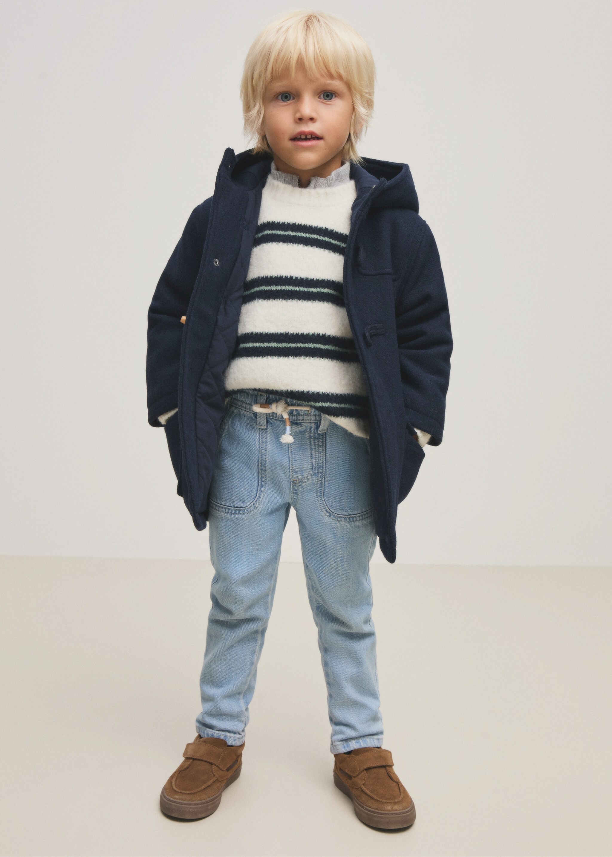 Long hooded coat - Details of the article 6, Dark Navy. Ref: 77035979-00.